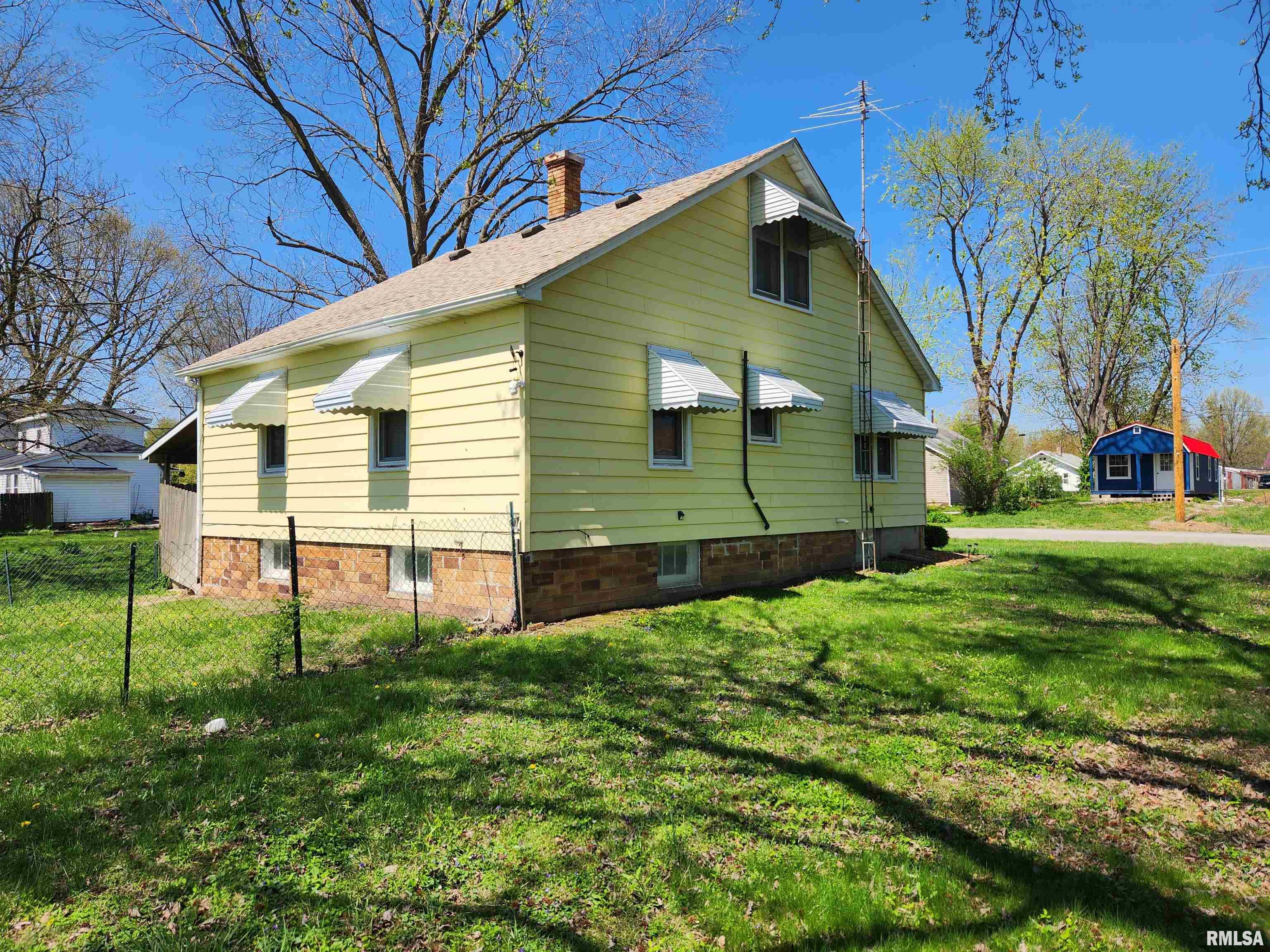 208 E Davis Street, Ava, Illinois image 36