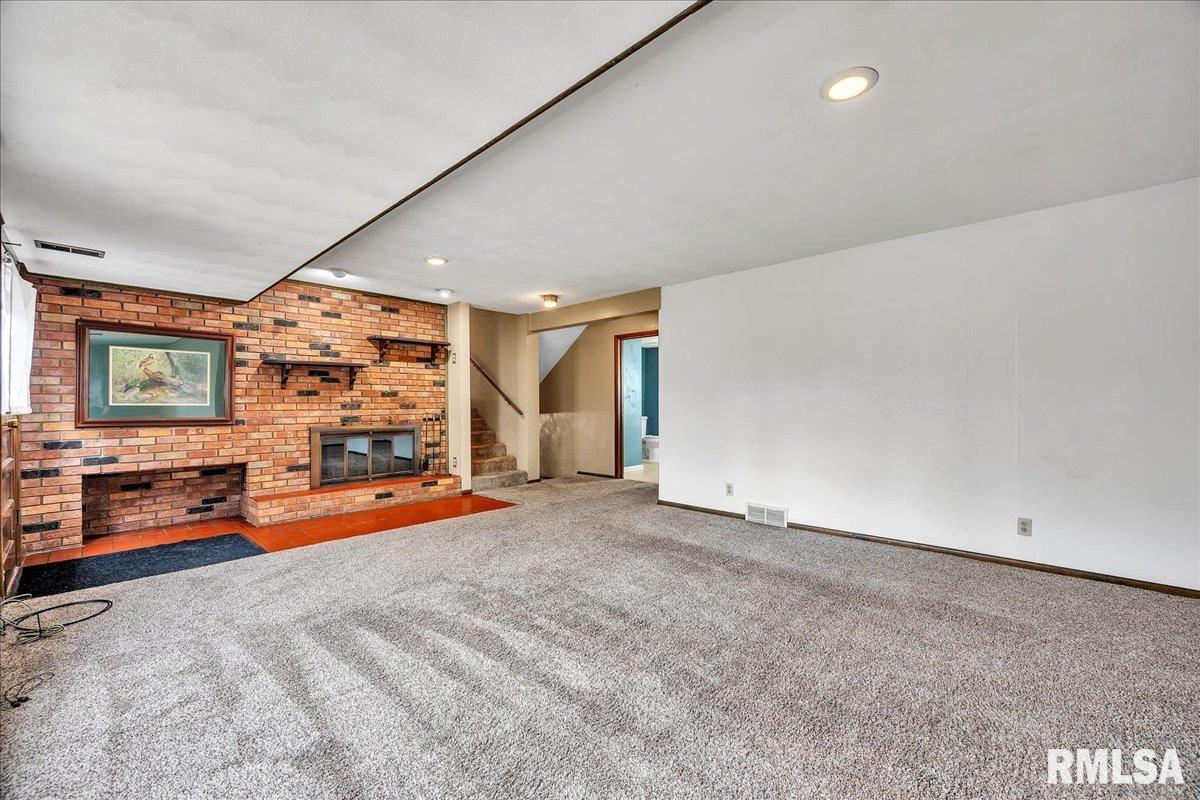 228 Coventry Lane, East Peoria, Illinois image 18