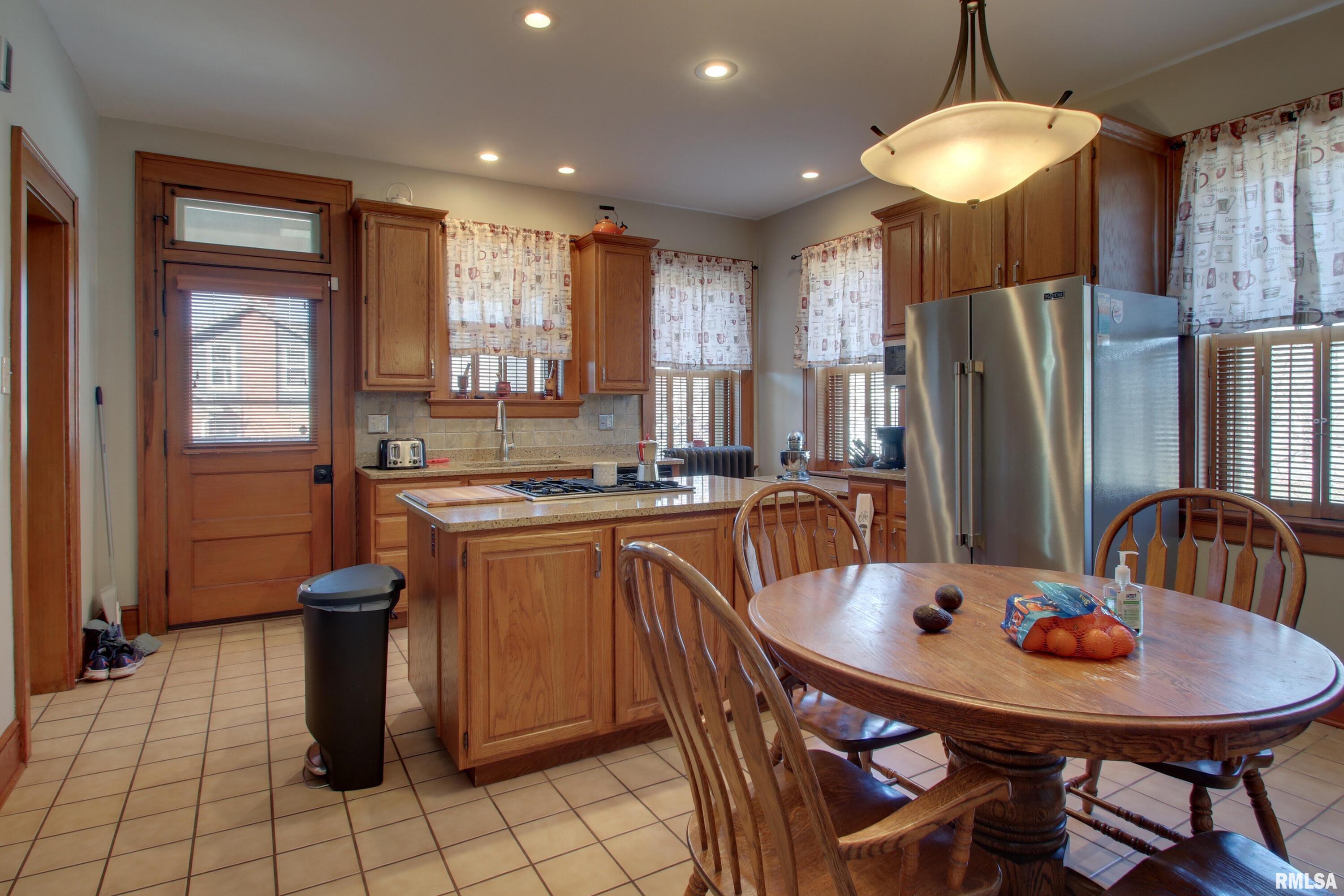 433 N 20th Street, Quincy, Illinois image 7