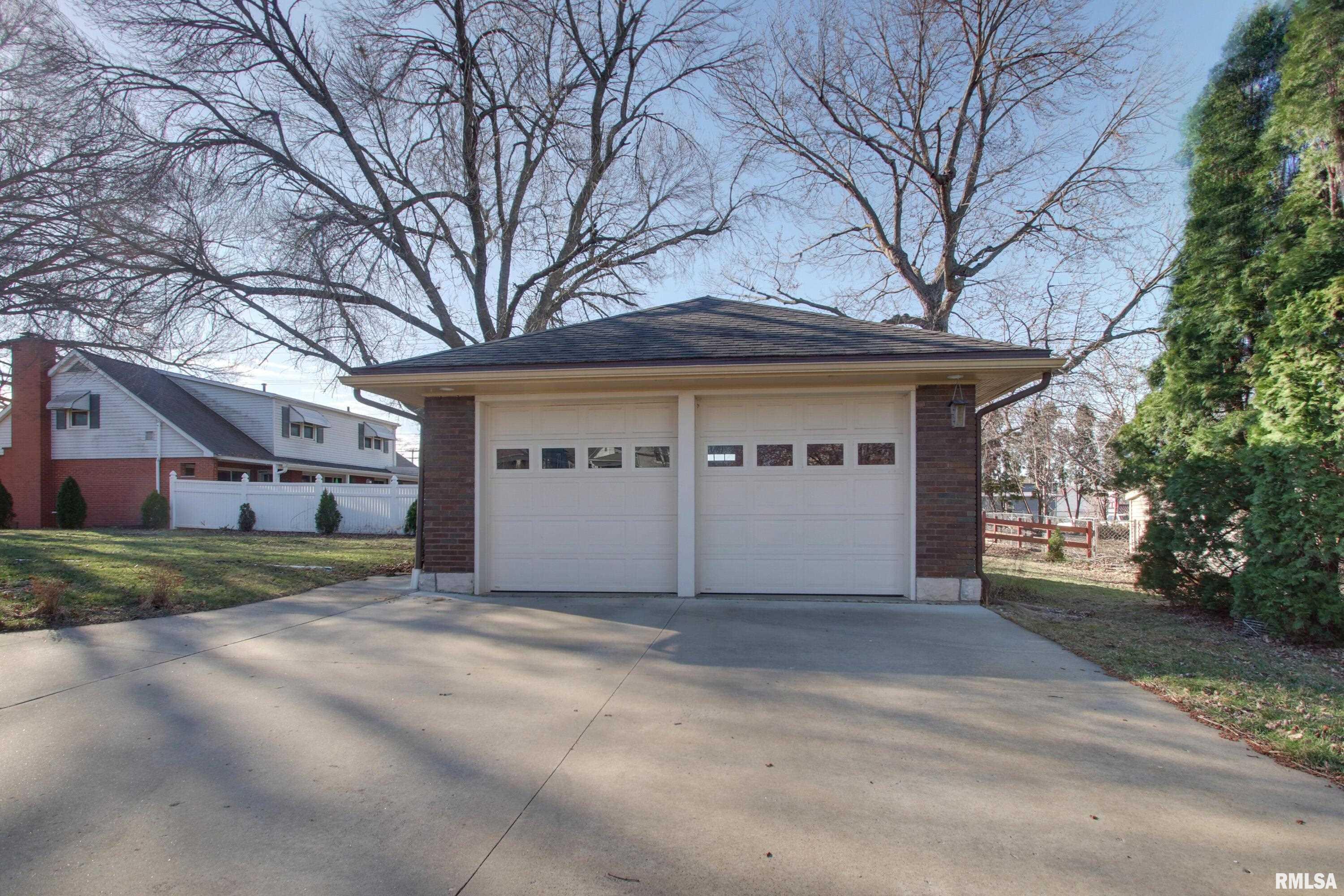 433 N 20th Street, Quincy, Illinois image 26