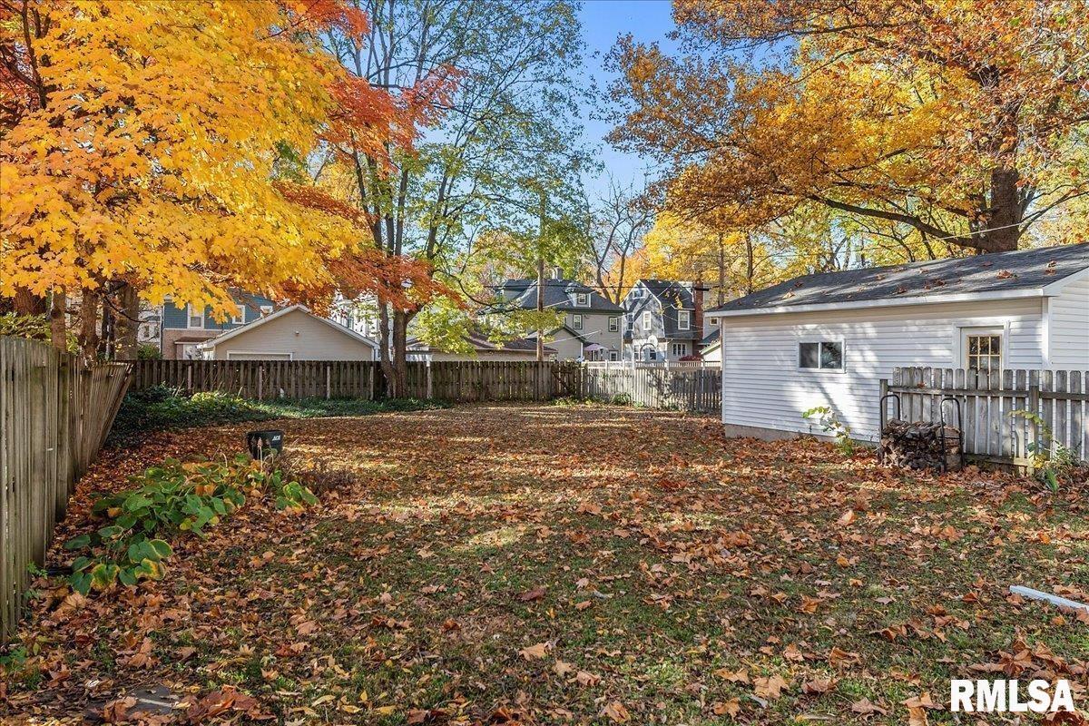 851 S Lincoln Avenue, Springfield, Illinois image 3