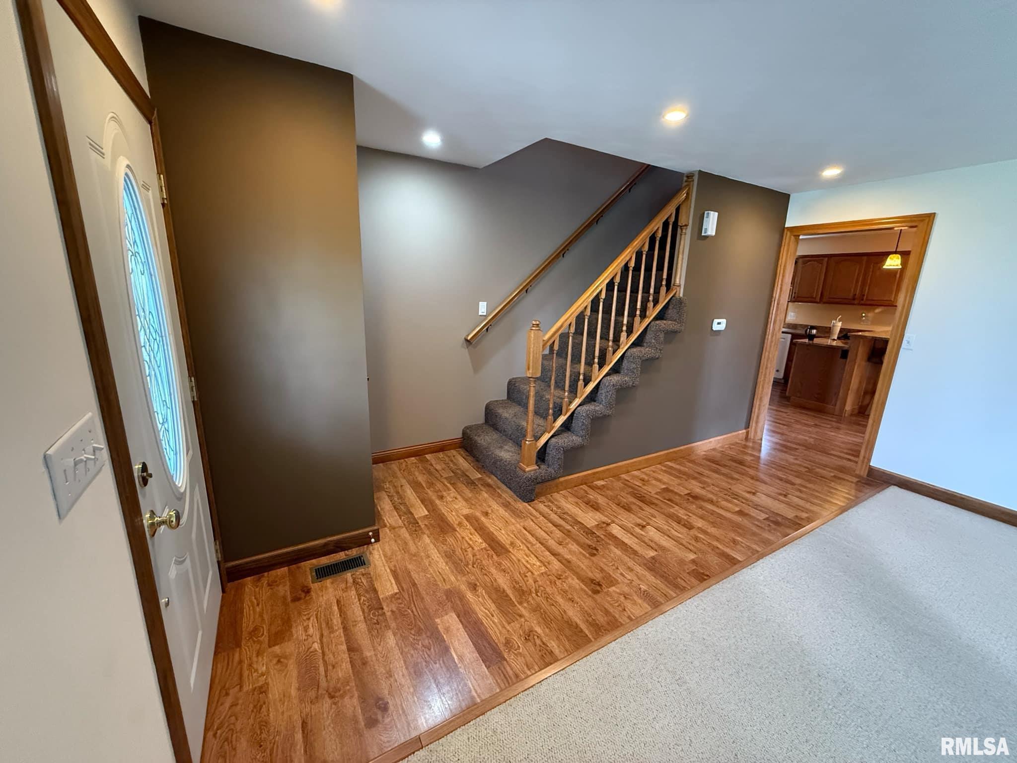 816 W Walnut Street, Chatham, Illinois image 14