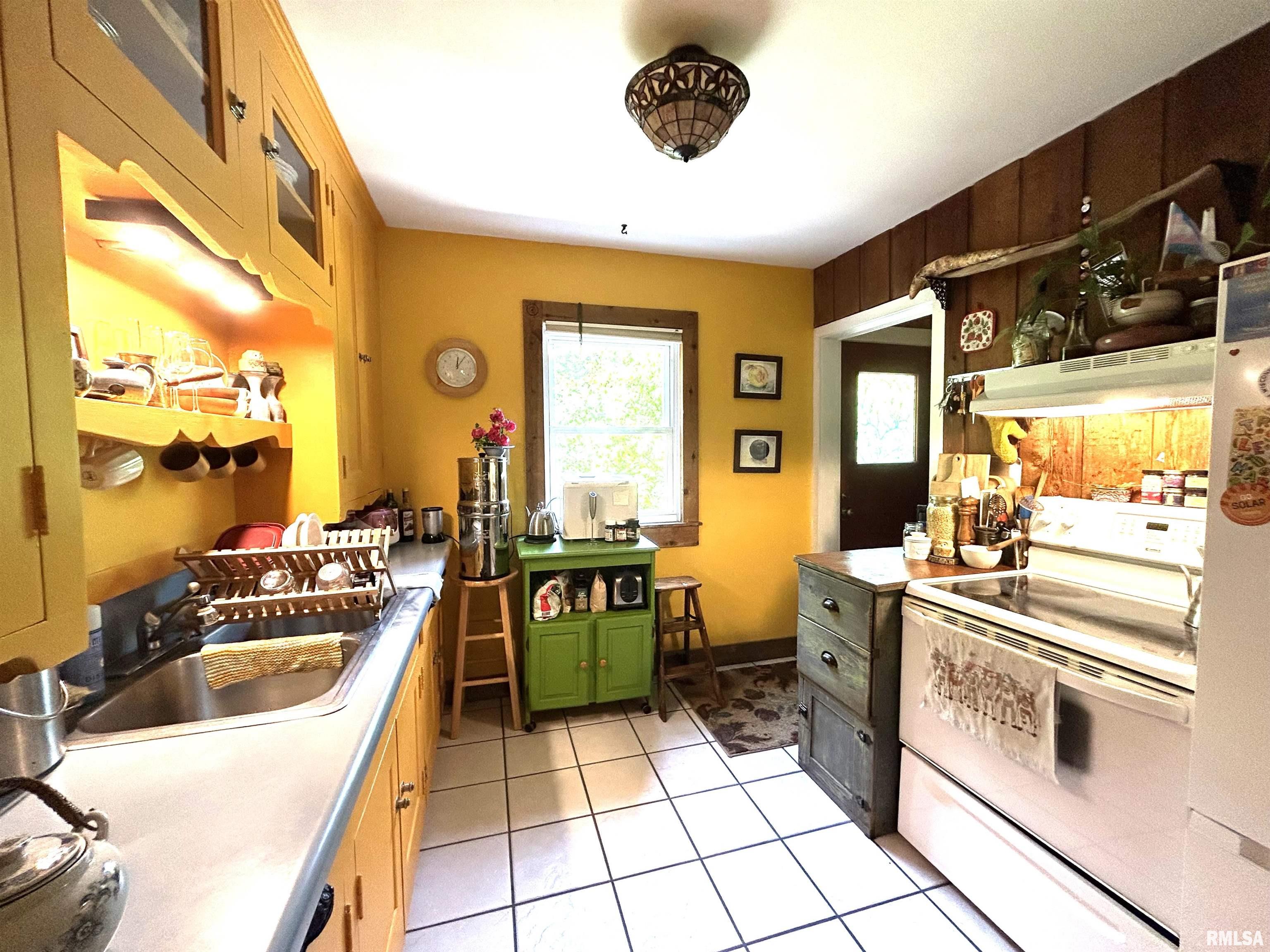 701 W Elm Street, Carbondale, Illinois image 11