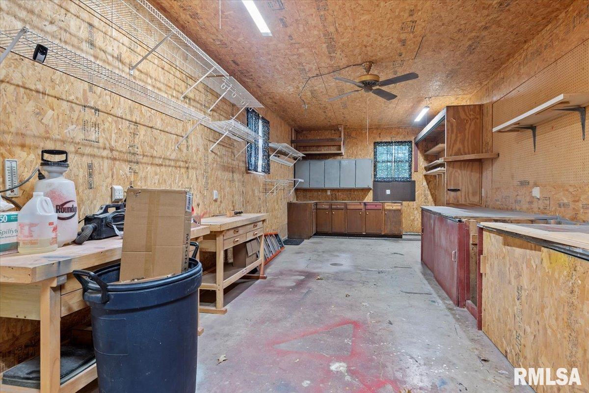 11476 Timber View Lane, Athens, Illinois image 33