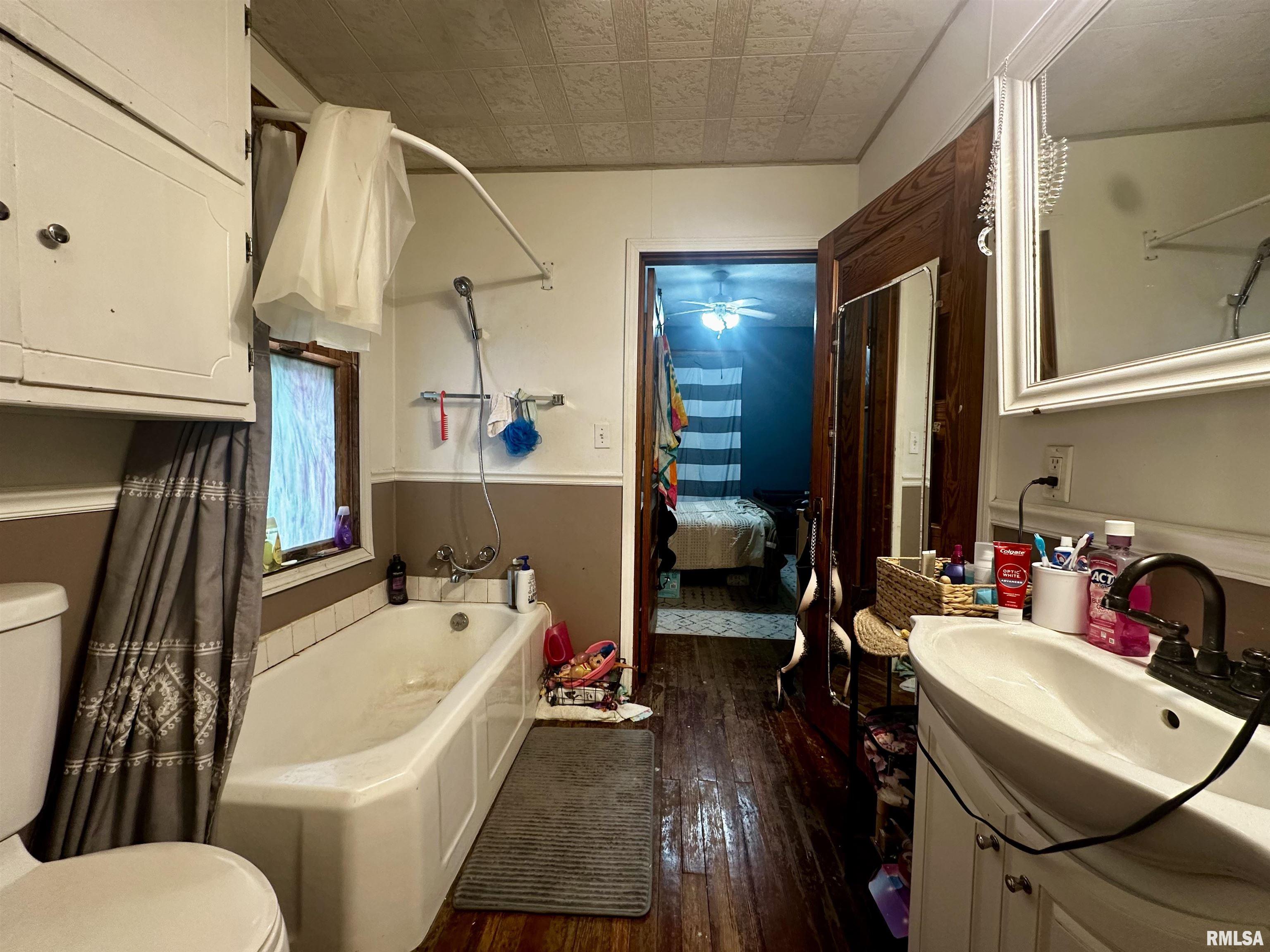 121 E Church Street, Galatia, Illinois image 16