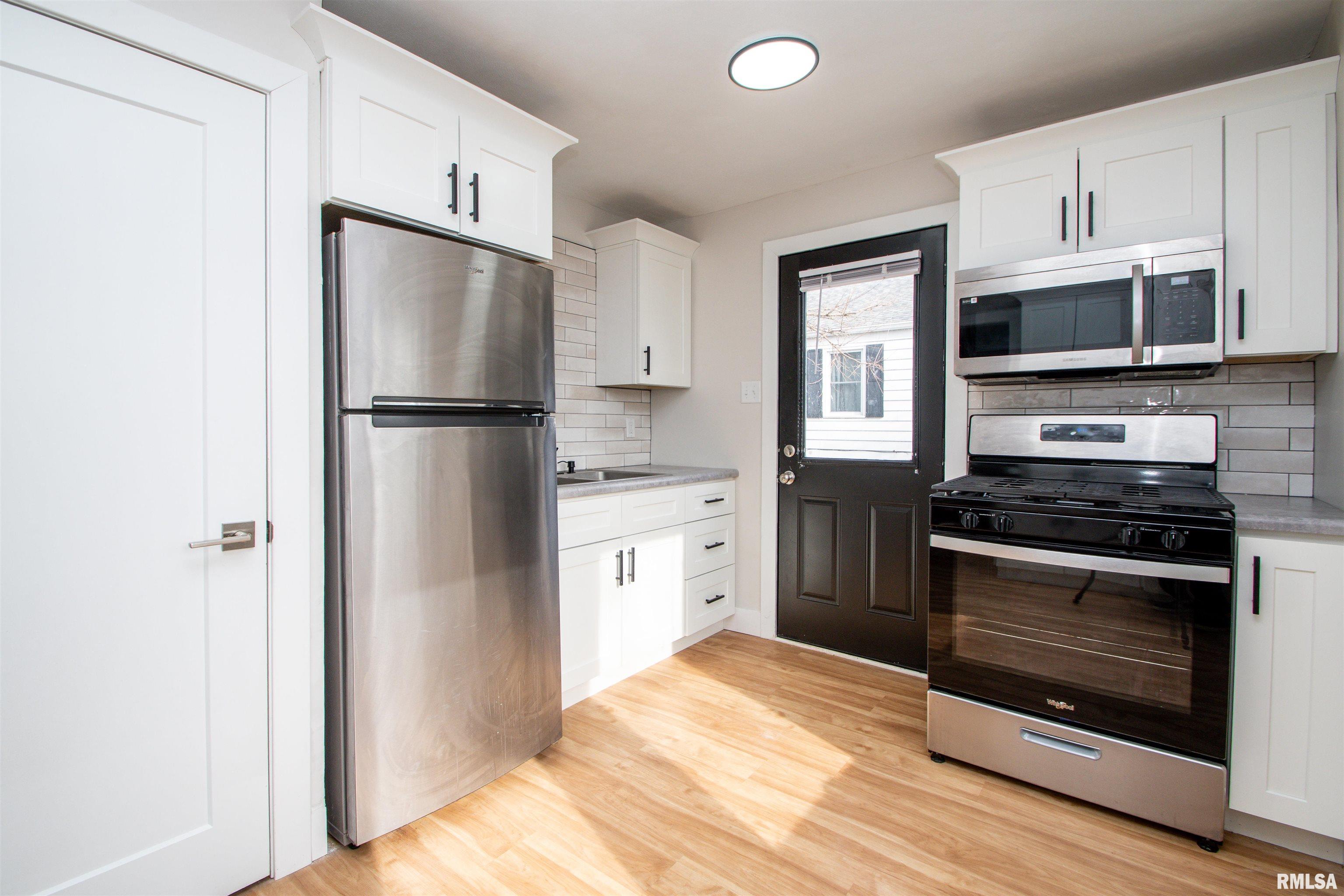 4607 N Edgebrook Drive, Peoria, Illinois image 13