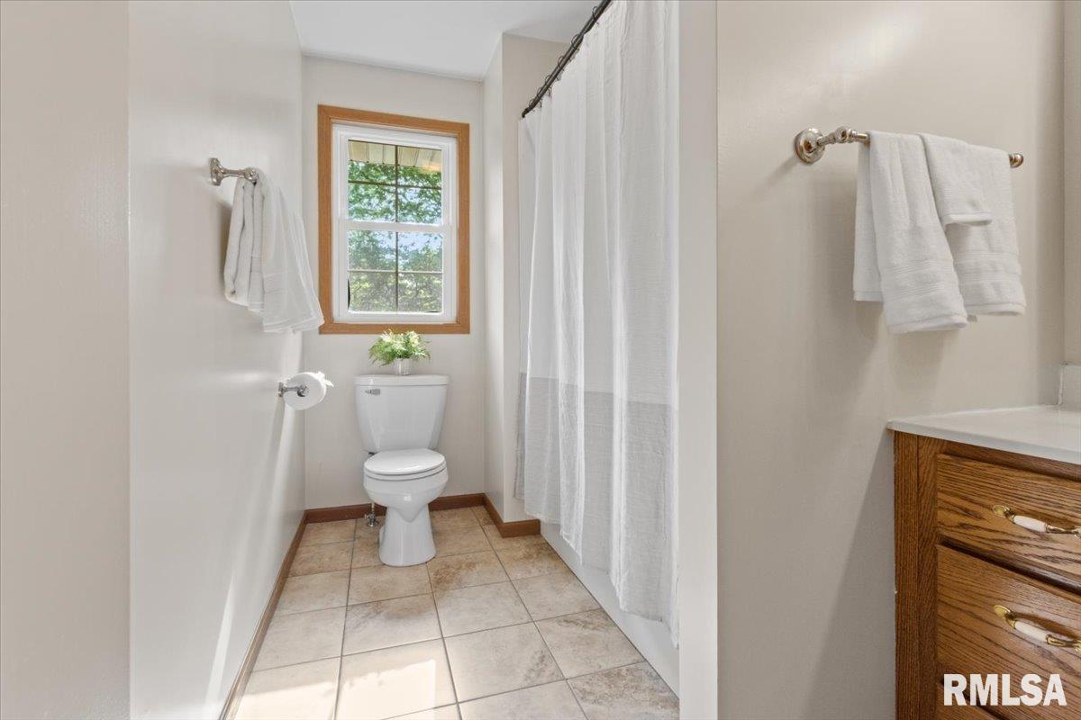 215 Zimmerman Road, Metamora, Illinois image 22