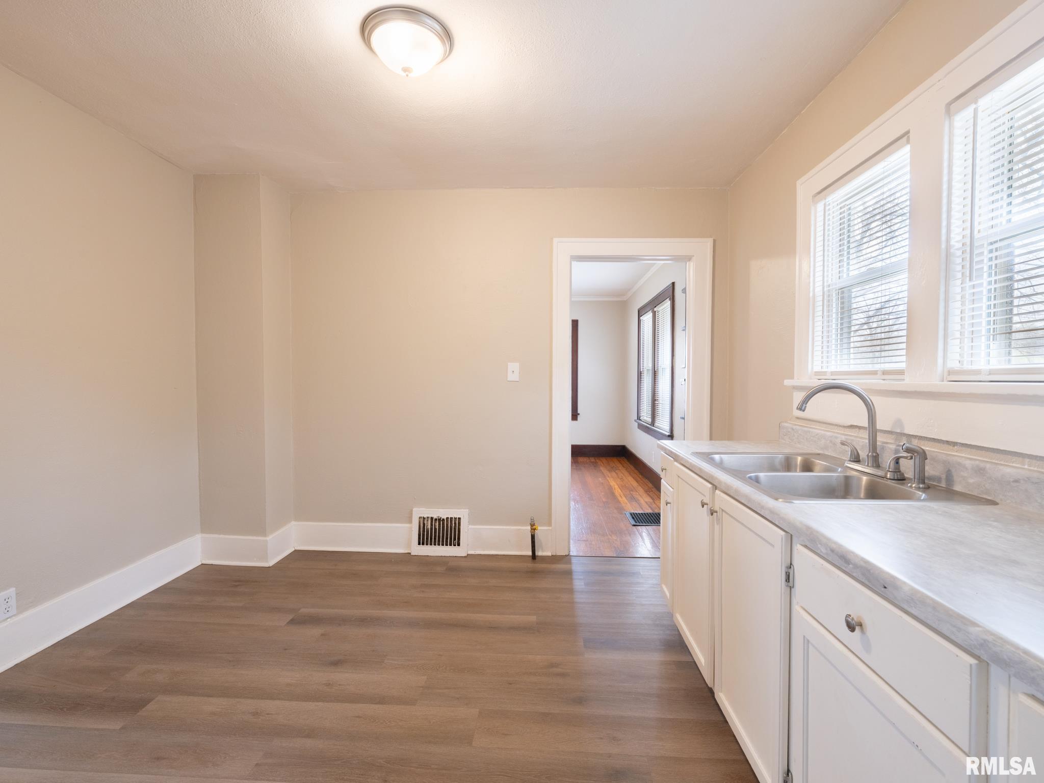 113 Leadley Avenue, East Peoria, Illinois image 12