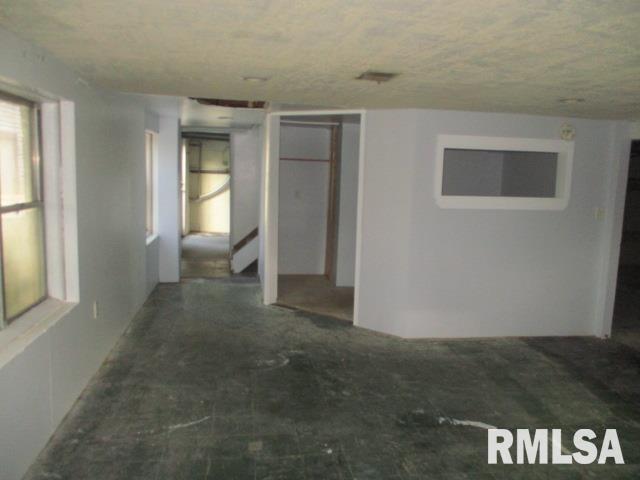11209 W Farmington Road, Hanna City, Illinois image 10