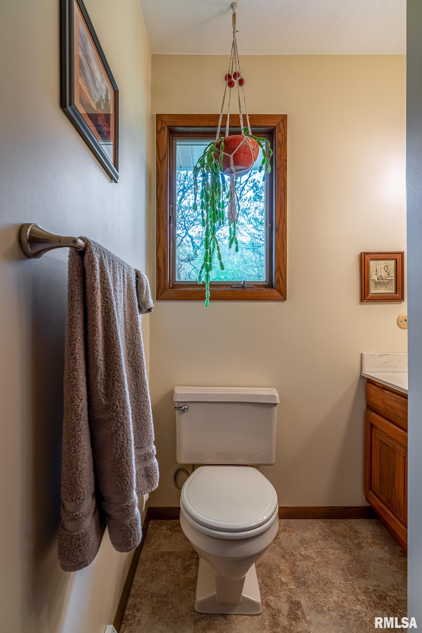 9211 88th Street West, Taylor Ridge, Illinois image 22