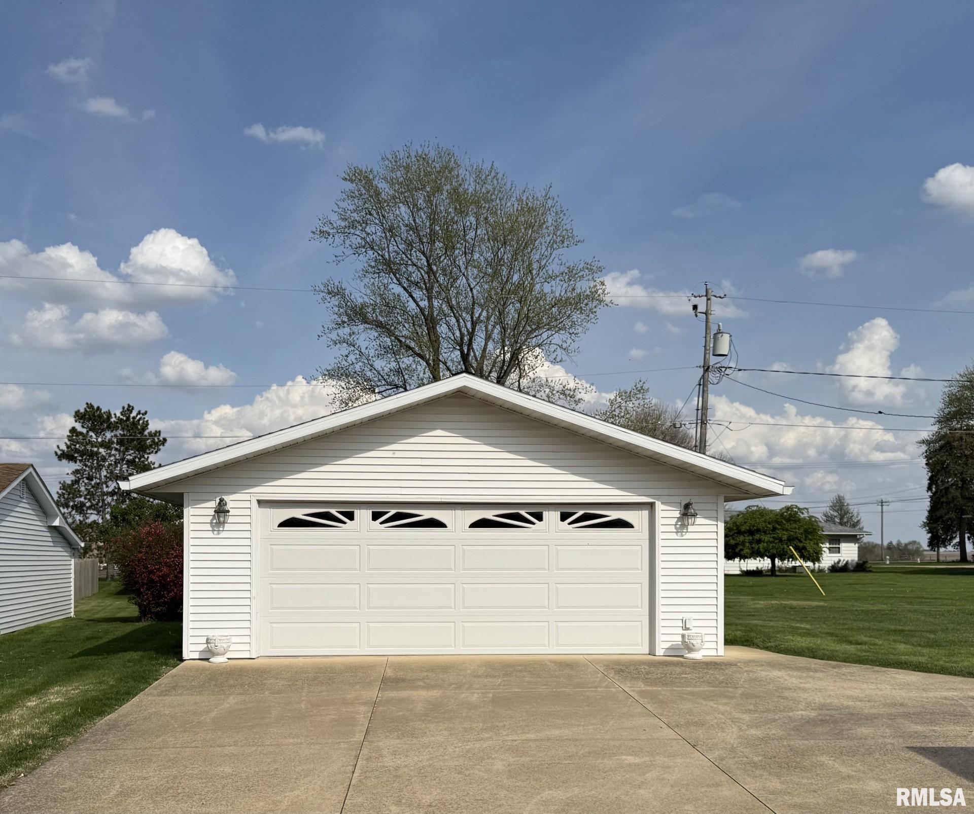 630 Mission Drive, Kewanee, Illinois image 3