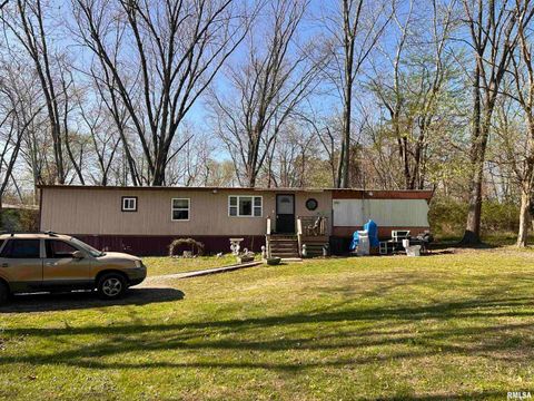 Homes For Sale - 7021 Peach Lane<br/> Williamson County, Carbondale, IL 62901