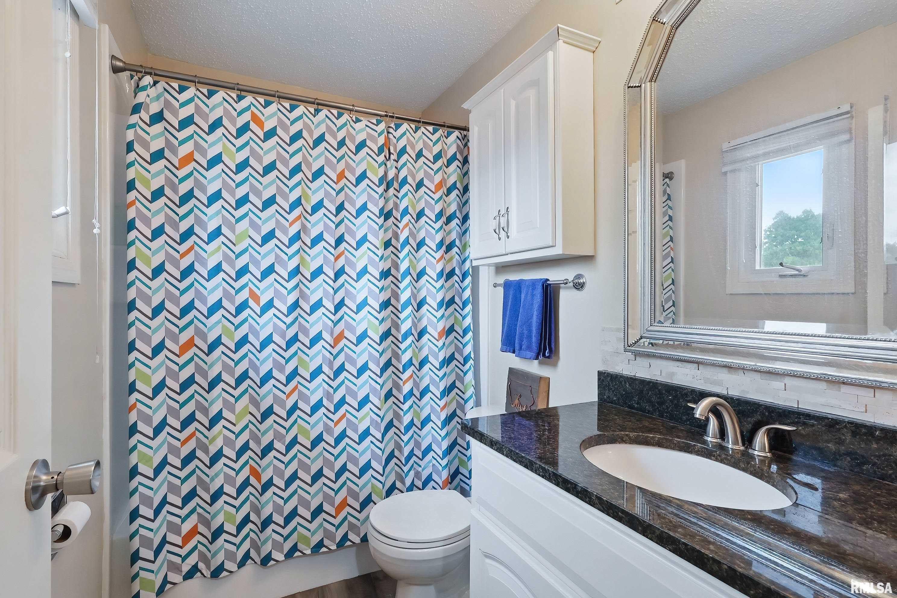 4020 Tanglefoot Terrace, Bettendorf, Iowa image 16