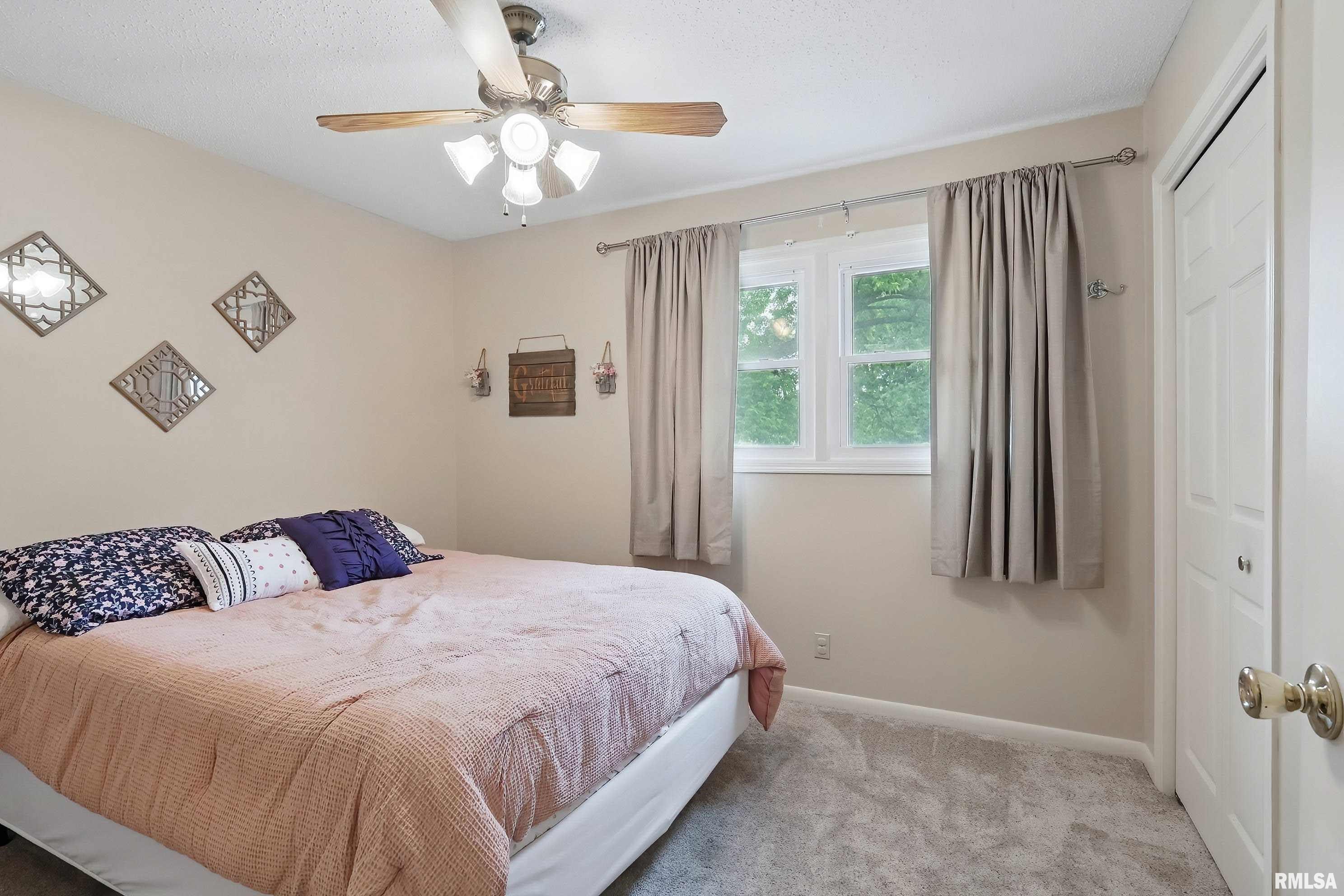 4020 Tanglefoot Terrace, Bettendorf, Iowa image 18