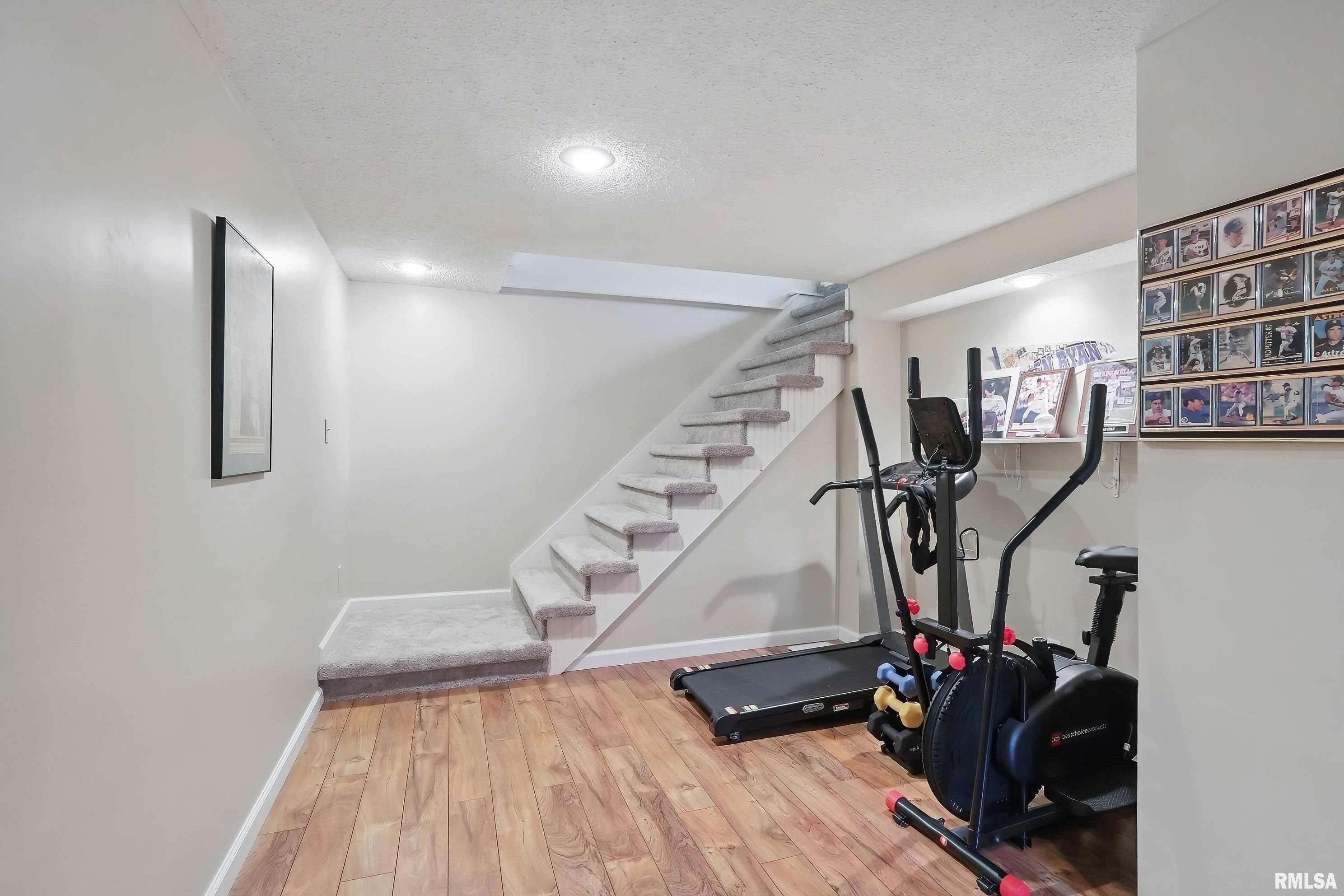 4020 Tanglefoot Terrace, Bettendorf, Iowa image 26