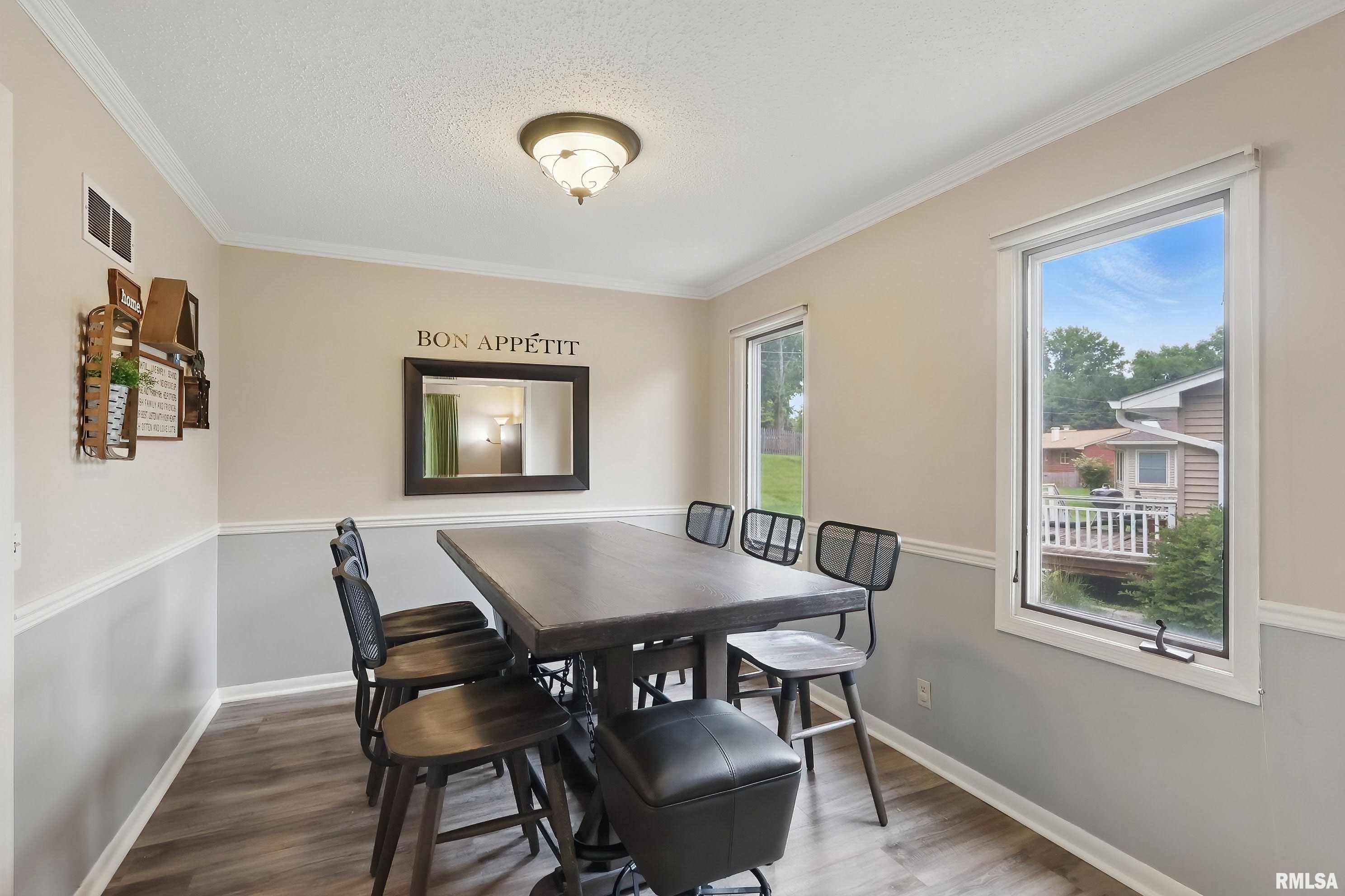 4020 Tanglefoot Terrace, Bettendorf, Iowa image 7