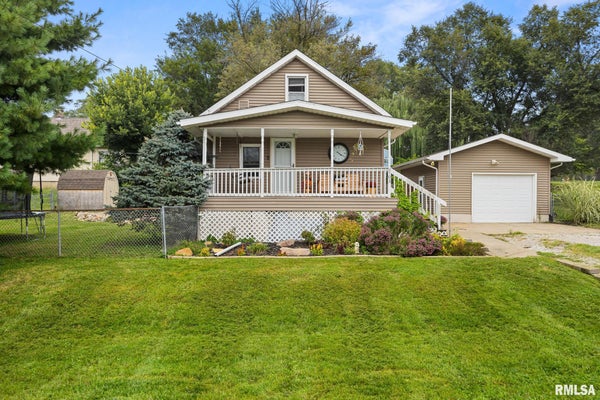 103 FLORENCE AVE, EAST PEORIA, IL 61611 - Image 8a1a6a3c8b12433f6b66ebada02b02b4/642328002