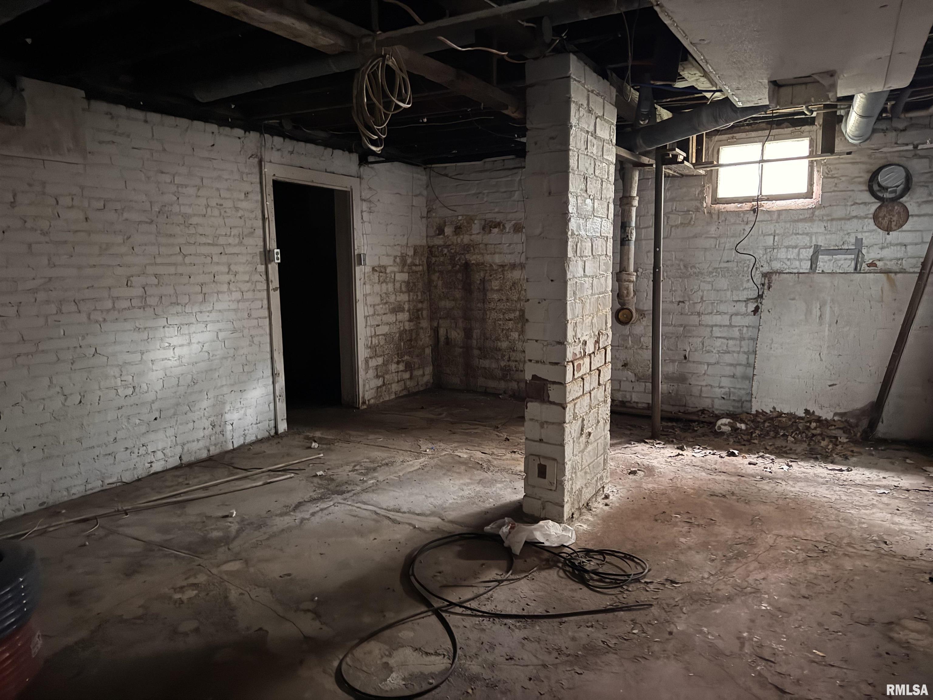 336 S Madison Street, Macomb, Illinois image 17