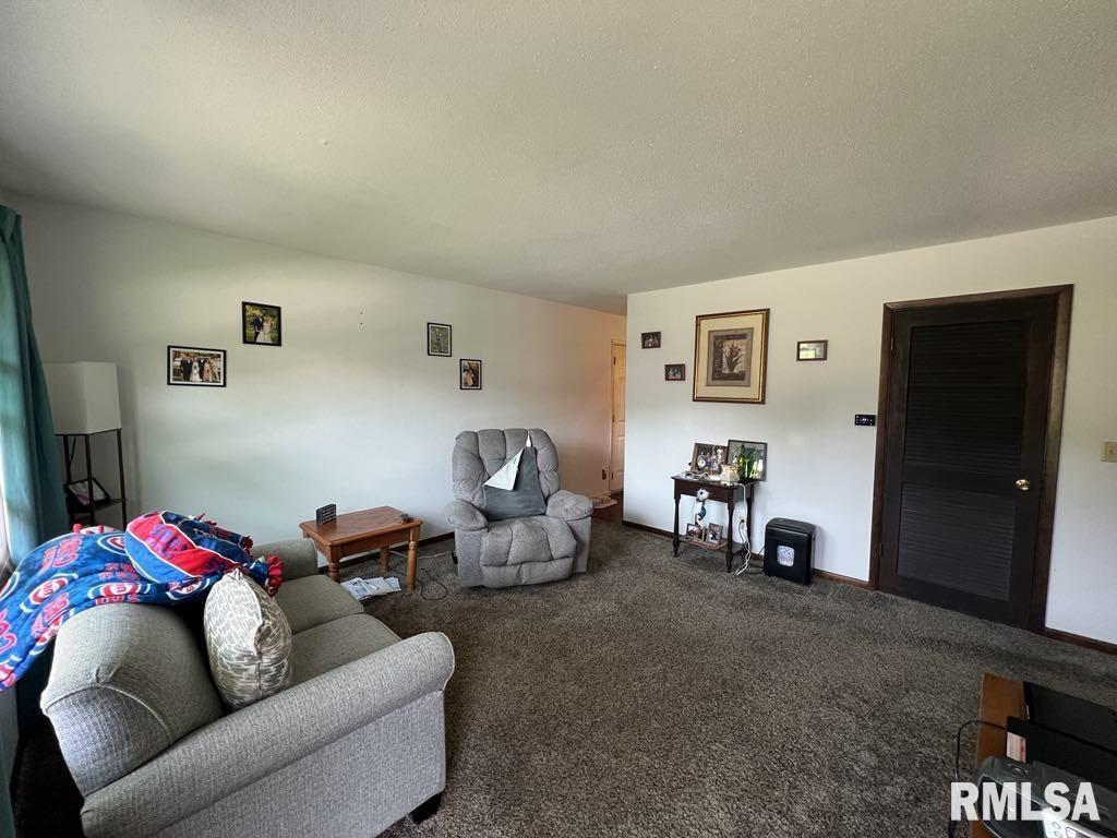 510 W Kelly Street, Macomb, Illinois image 9