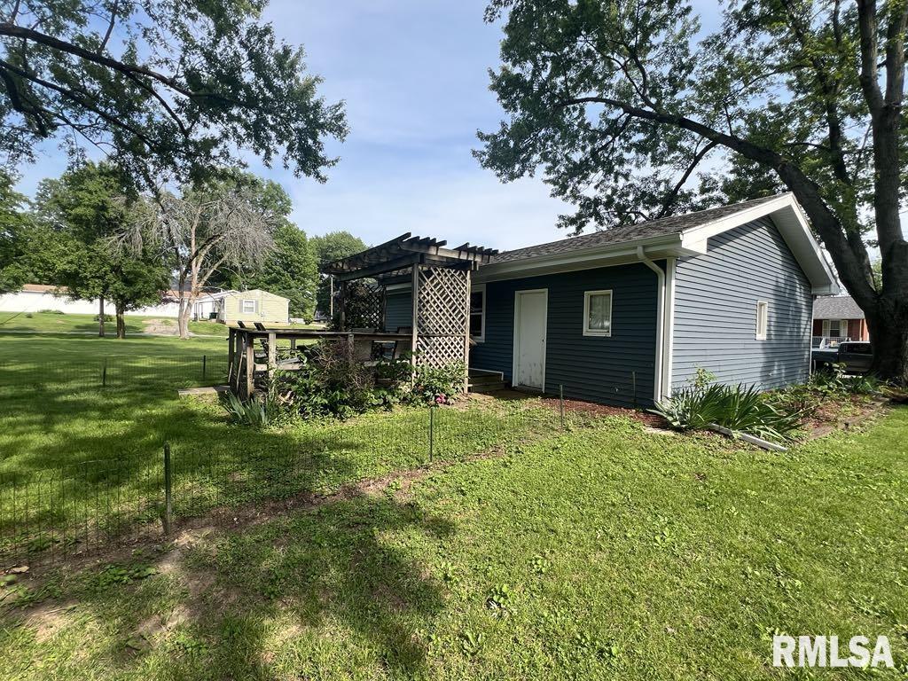 510 W Kelly Street, Macomb, Illinois image 4