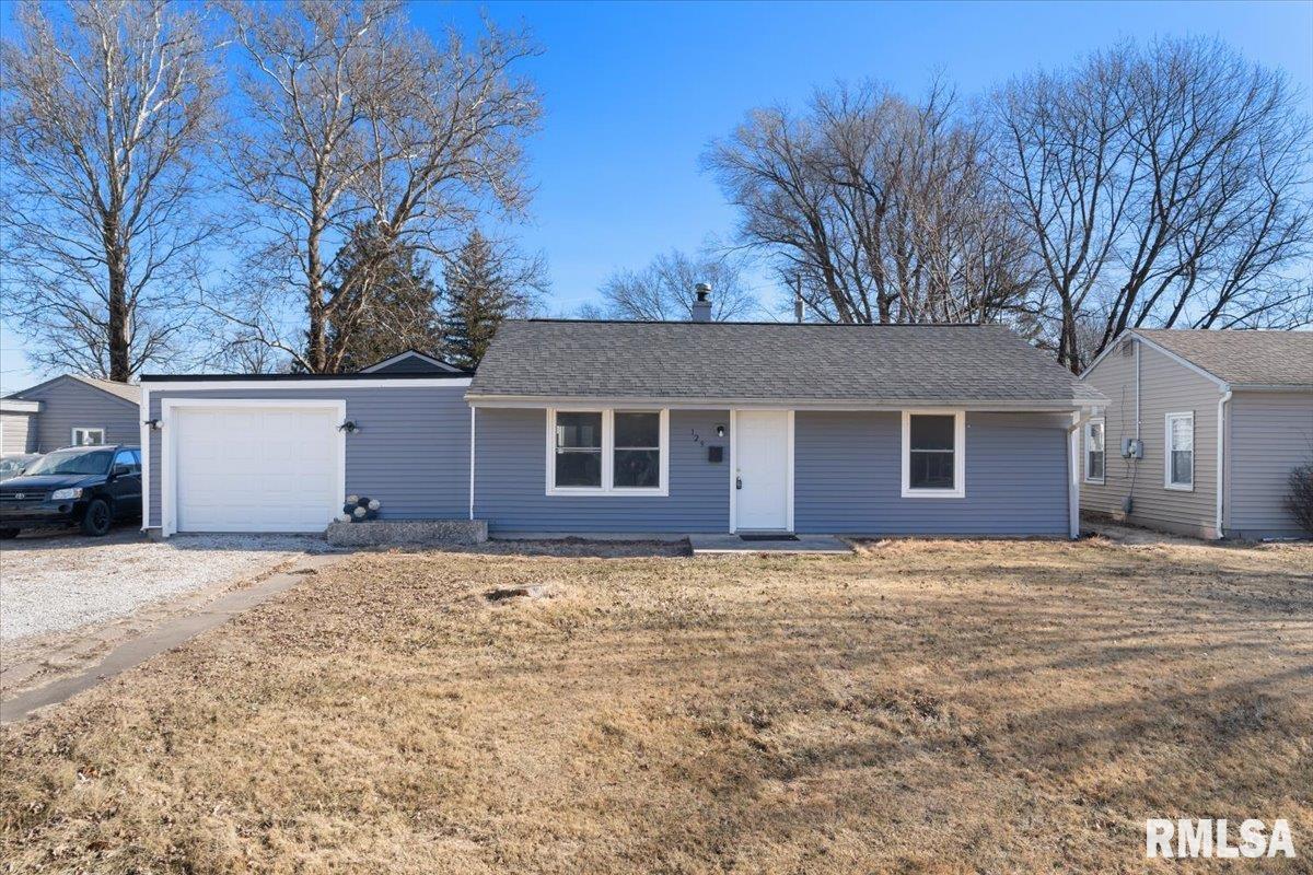 129 W 3rd Street, Coal Valley, Illinois image 1