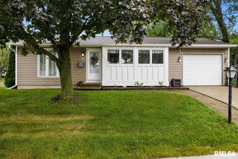 Homes For Sale - 3702 W Creighton Terrace<br/> Peoria County, Peoria, IL 61615