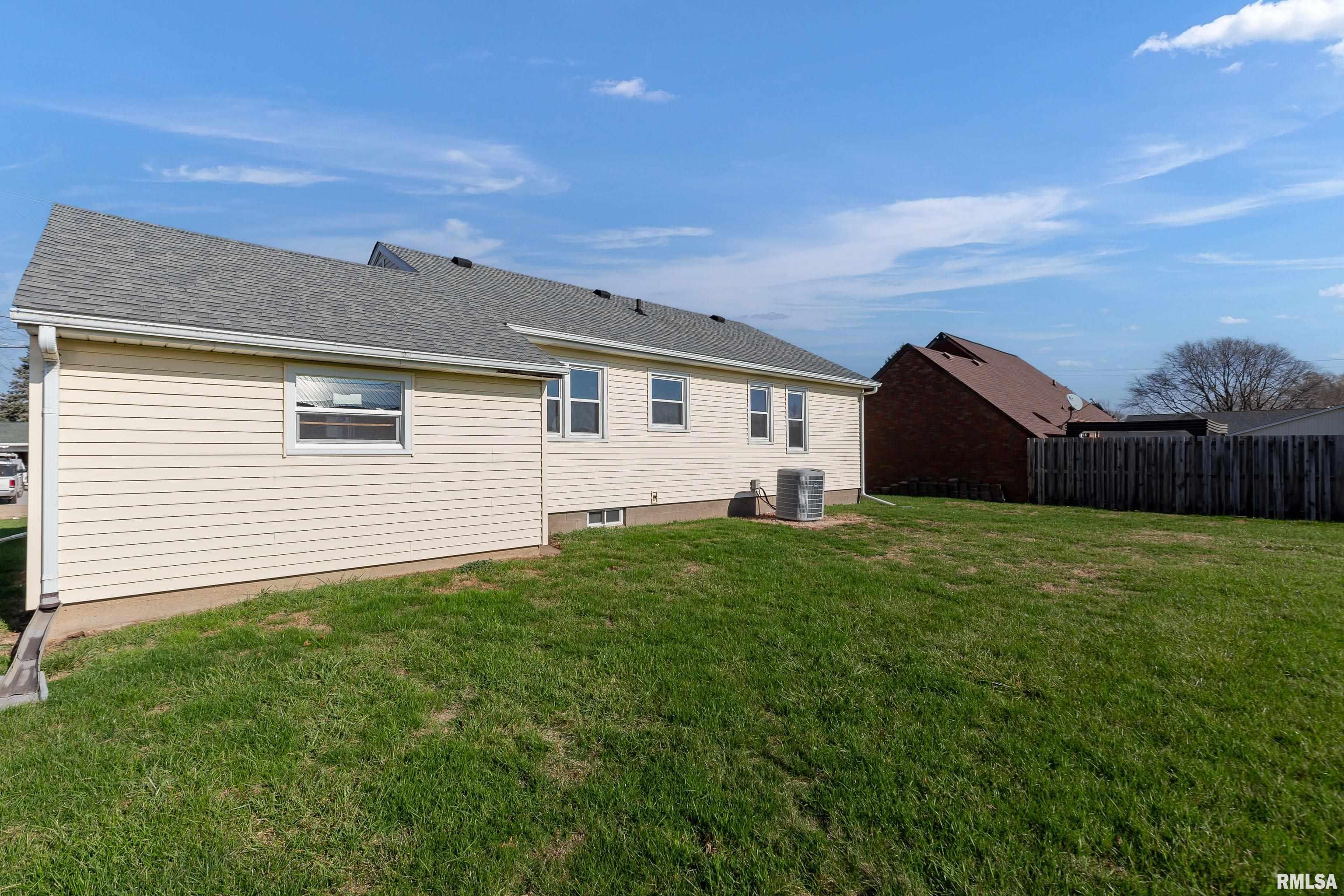 715 2nd Street, De Witt, Iowa image 26