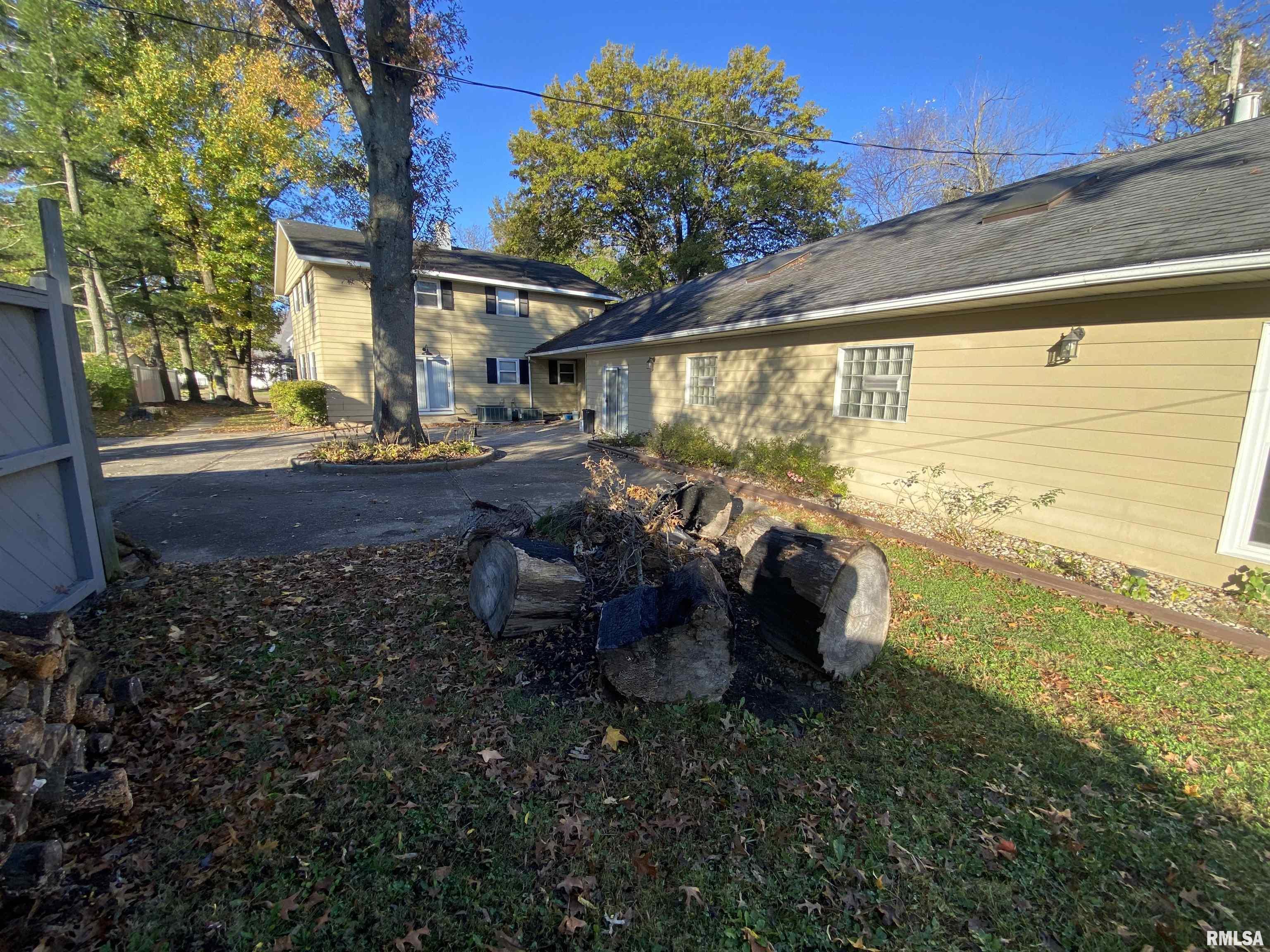 2 Gardner Drive, Centralia, Illinois image 20