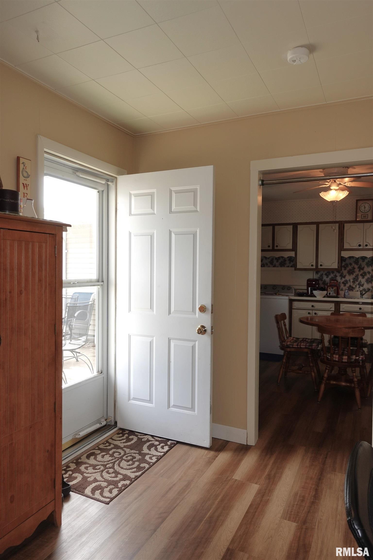 923 Olive Street, Galesburg, Illinois image 19