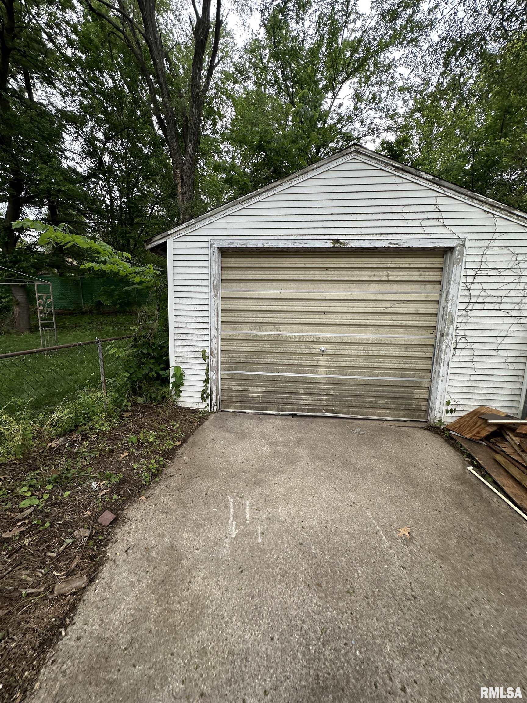 3005 W Ann Street, Peoria, Illinois image 16