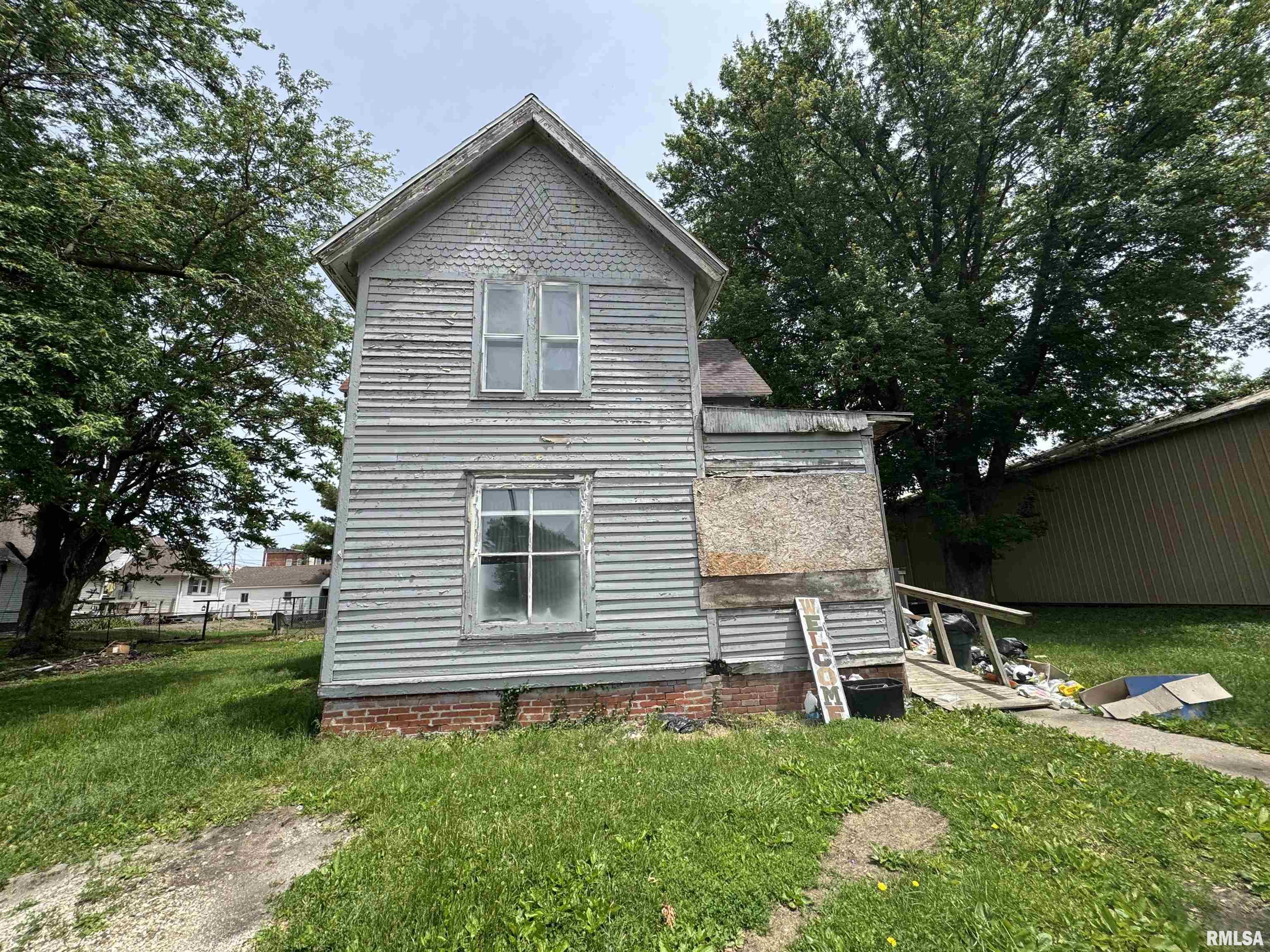 204 S Washington Street, Abingdon, Illinois image 1