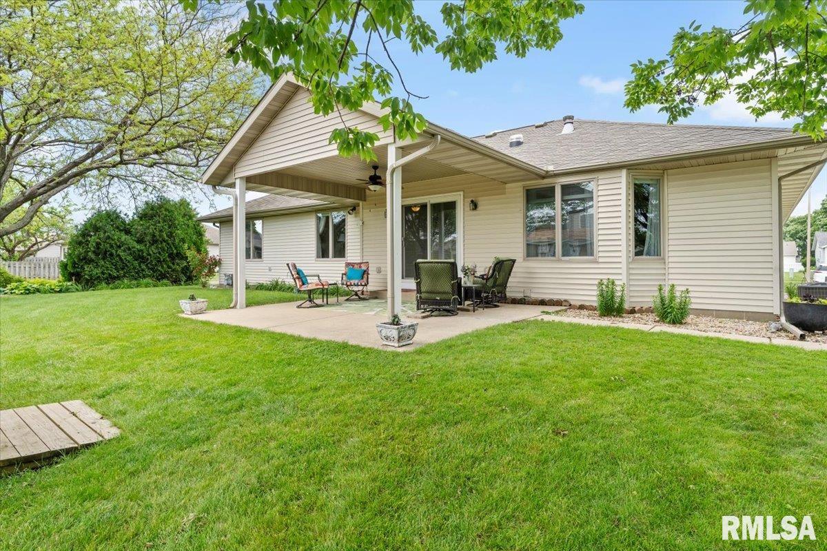 3800 Bergamot Drive, Springfield, Illinois image 32