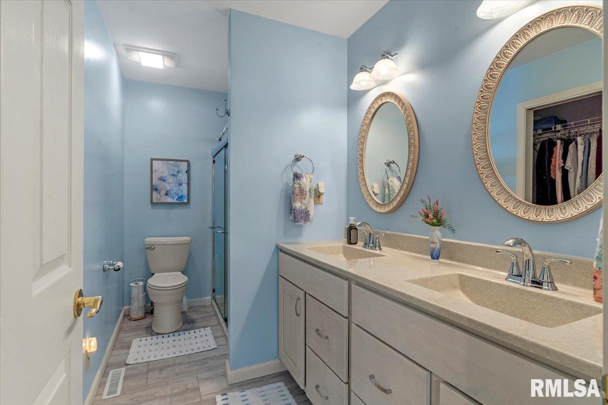 3800 Bergamot Drive, Springfield, Illinois image 18