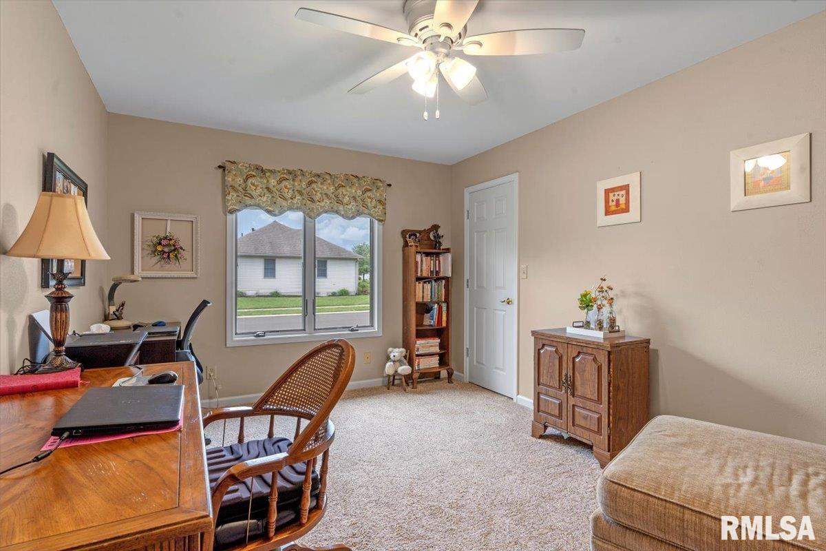 3800 Bergamot Drive, Springfield, Illinois image 24