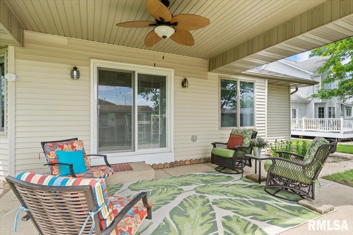 3800 Bergamot Drive, Springfield, Illinois image 30