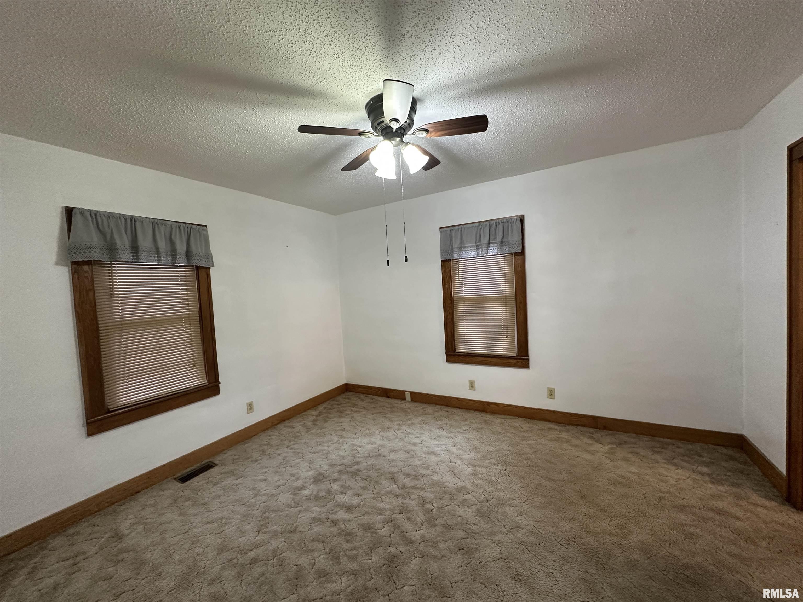 505 Saint Clair Street, Altamont, Illinois image 14