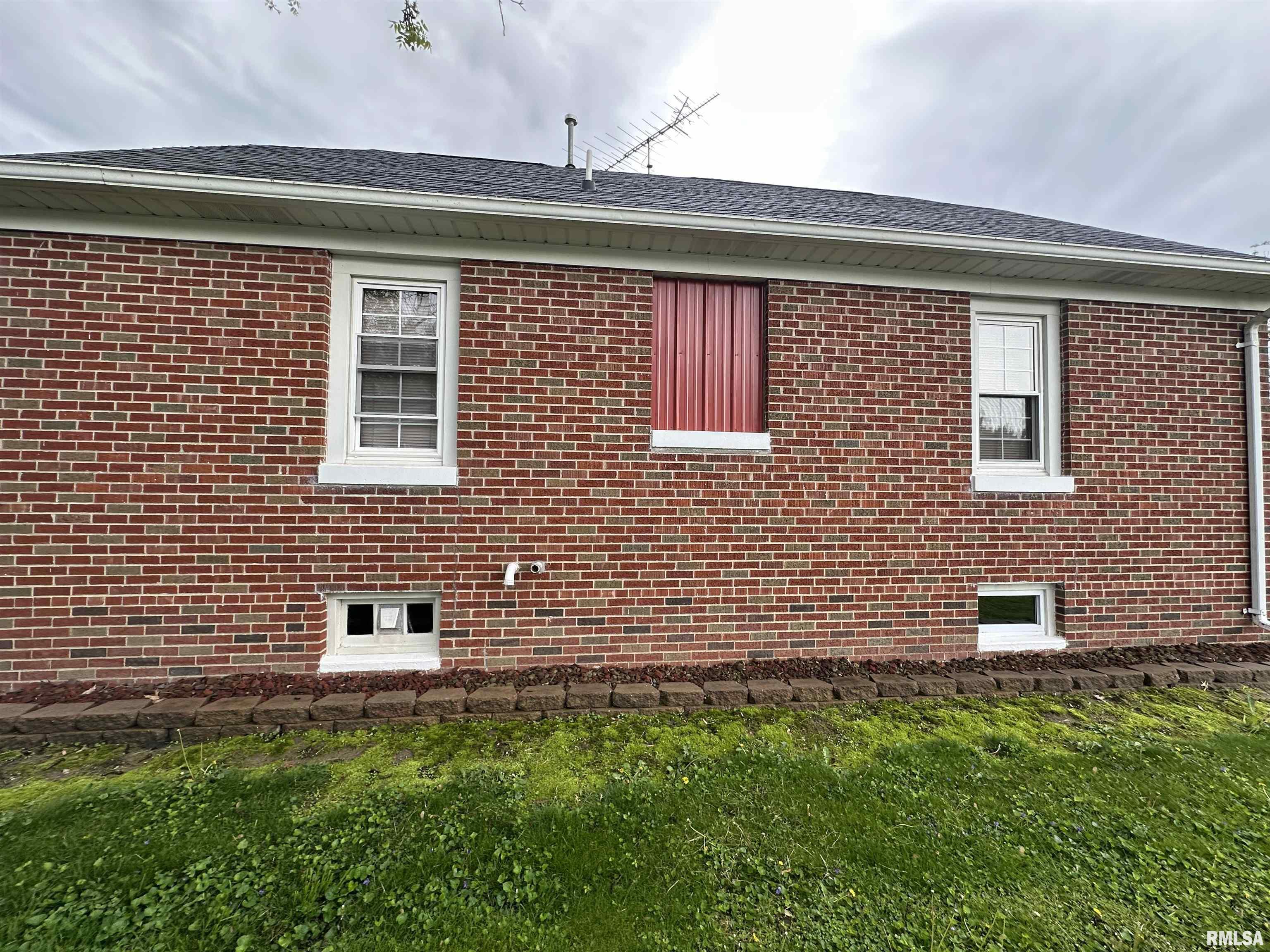 505 Saint Clair Street, Altamont, Illinois image 7