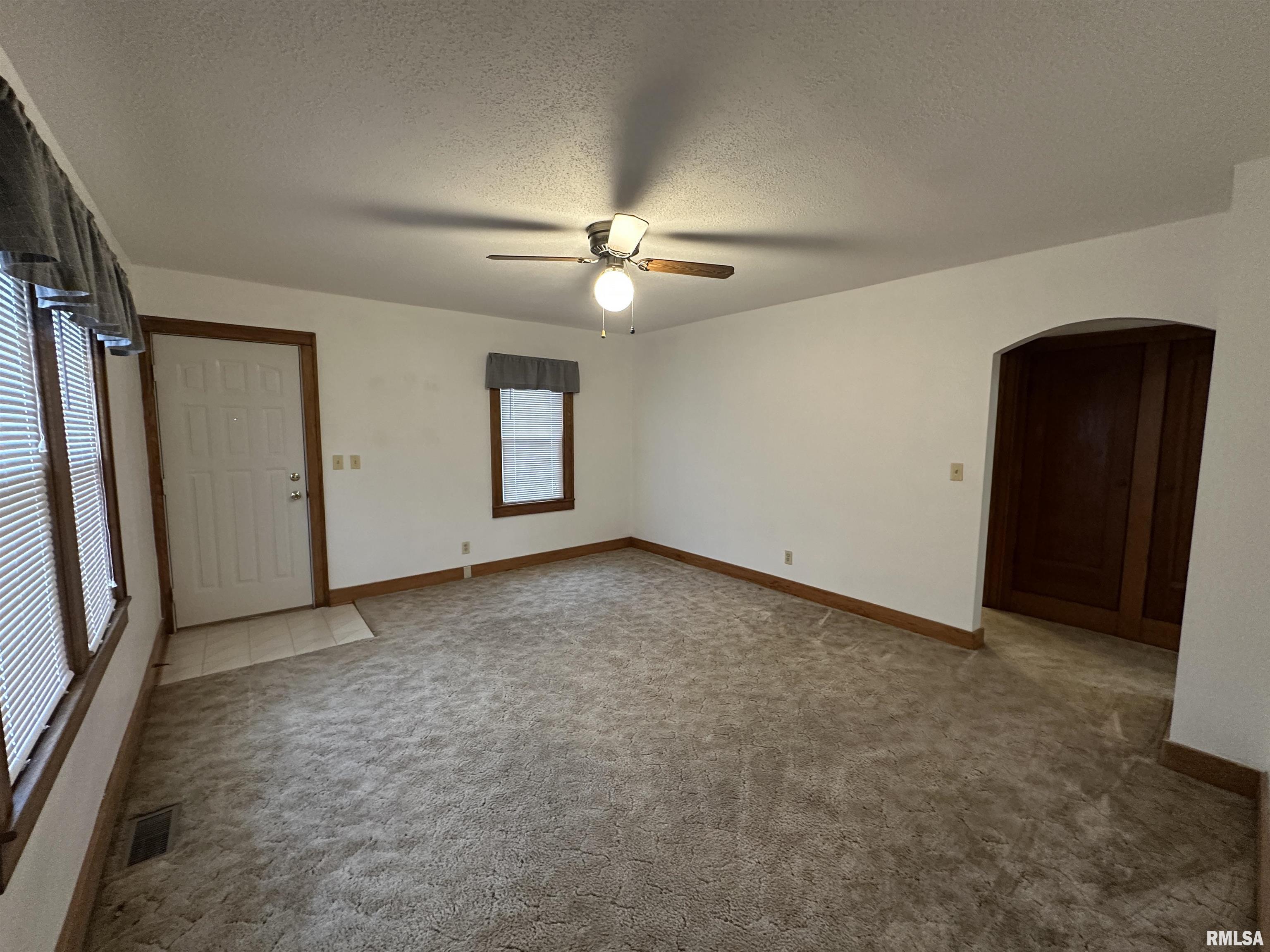 505 Saint Clair Street, Altamont, Illinois image 8