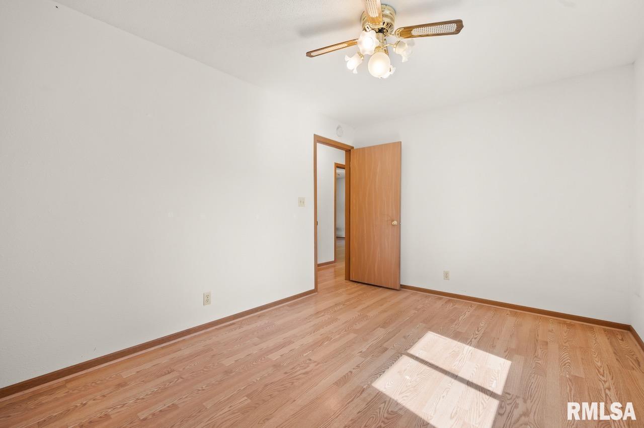 25633 N County Road 2500 E, Manito, Illinois image 18