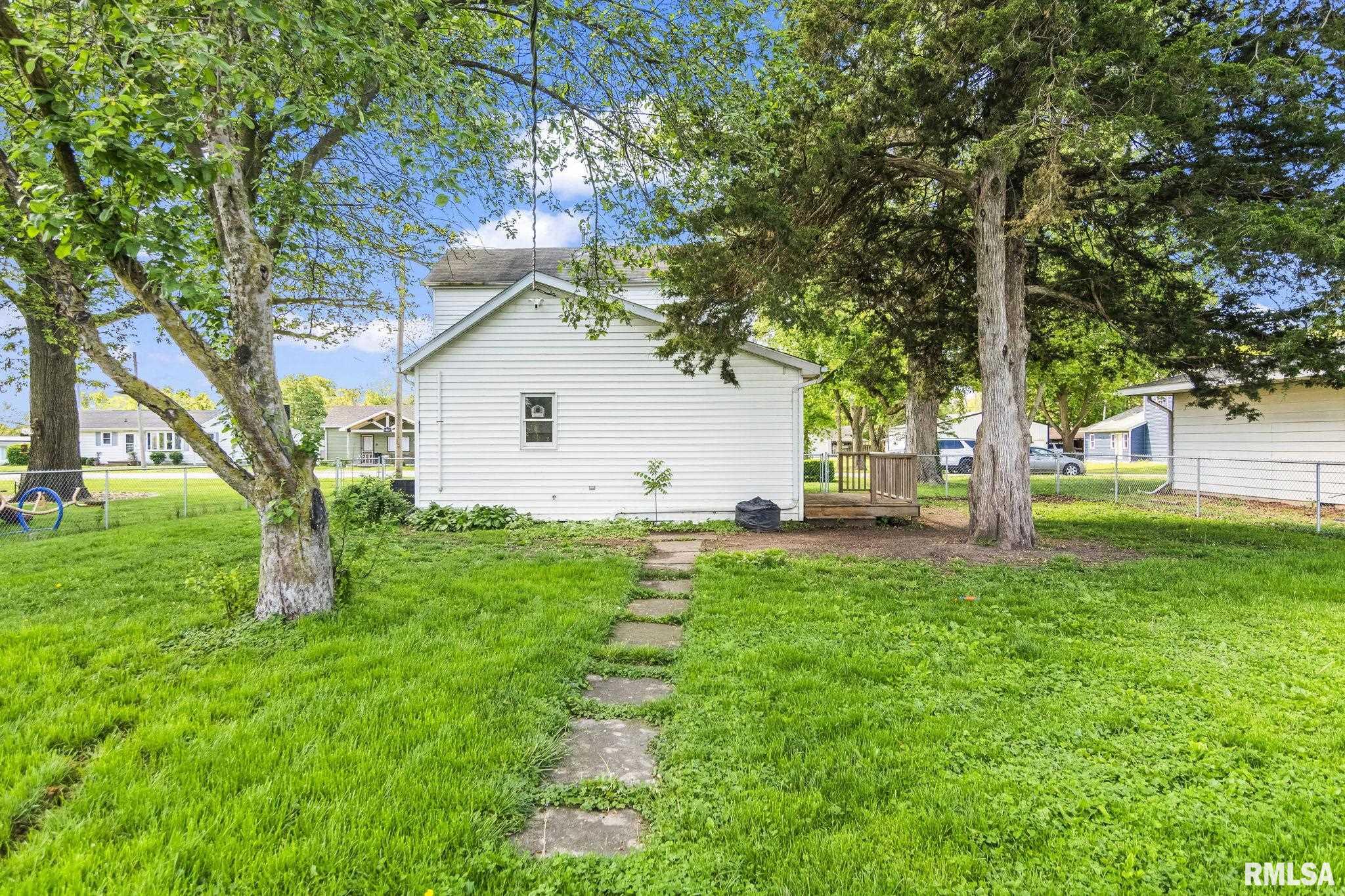 409 E 3rd Street, Pleasant Plains, Illinois image 30