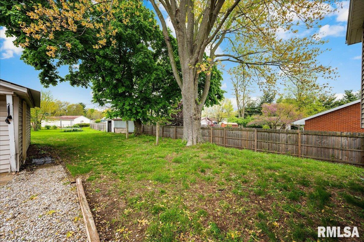 13207 N Caroline Drive, Chillicothe, Illinois image 24