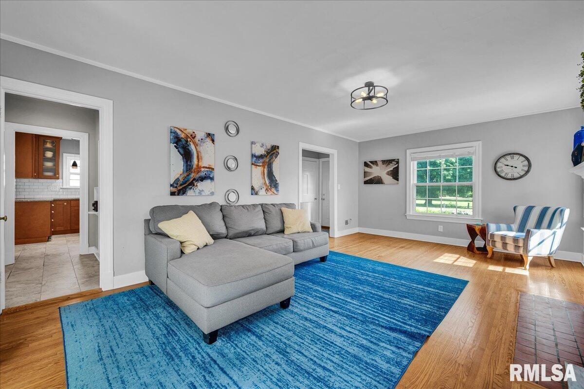 5107 N Prospect Road, Peoria Heights, Illinois image 3