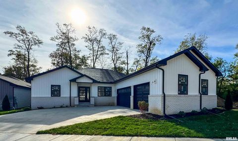 Homes For Sale - 2716 W Woods Edge Drive<br/> Peoria County, Peoria, IL 61614