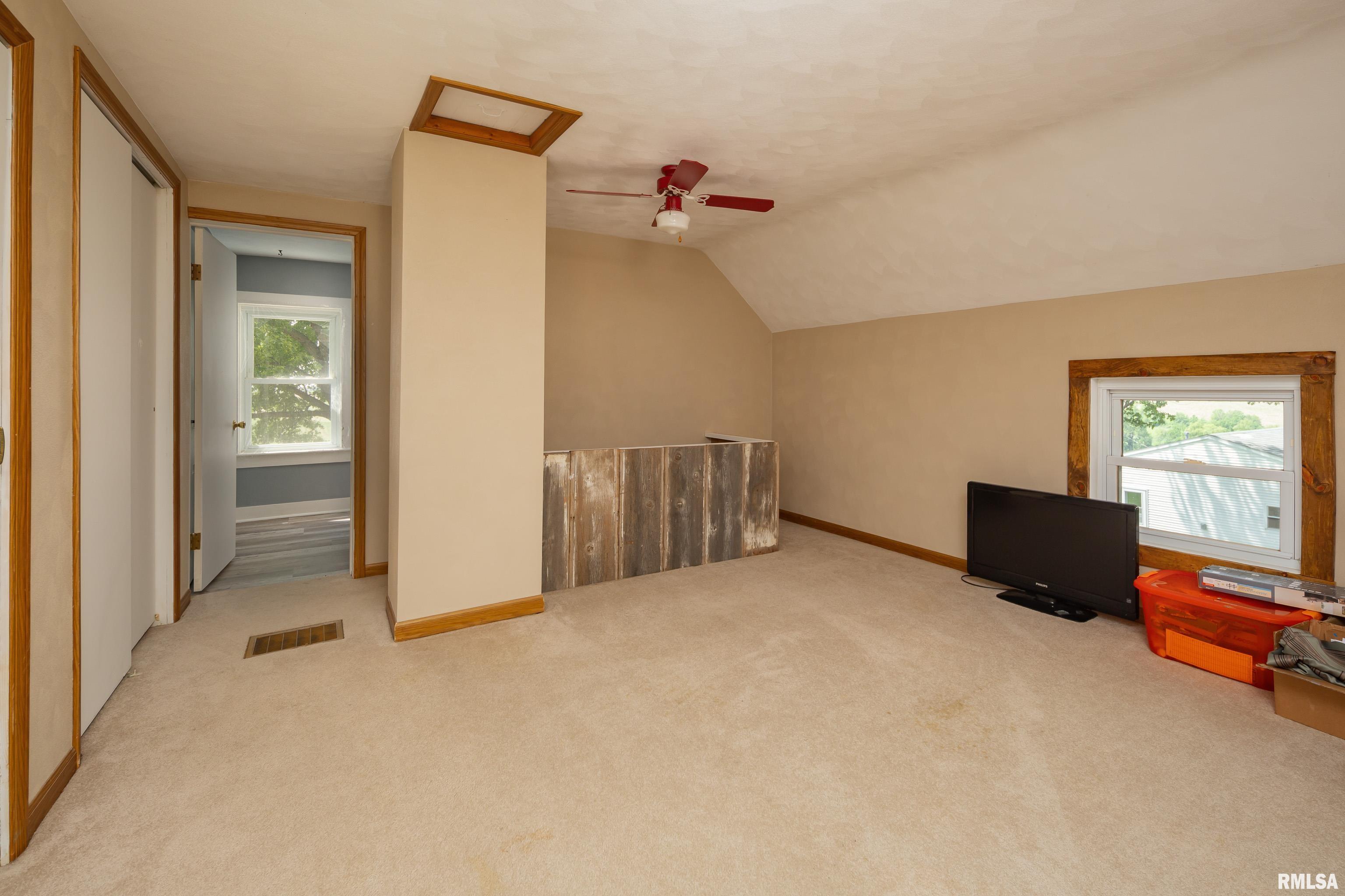 6347 E 400th Street, Lynn Center, Illinois image 26