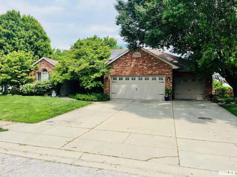 Homes For Sale - 38 Maplehurst Drive<br/> Sangamon County, Rochester, IL 62563