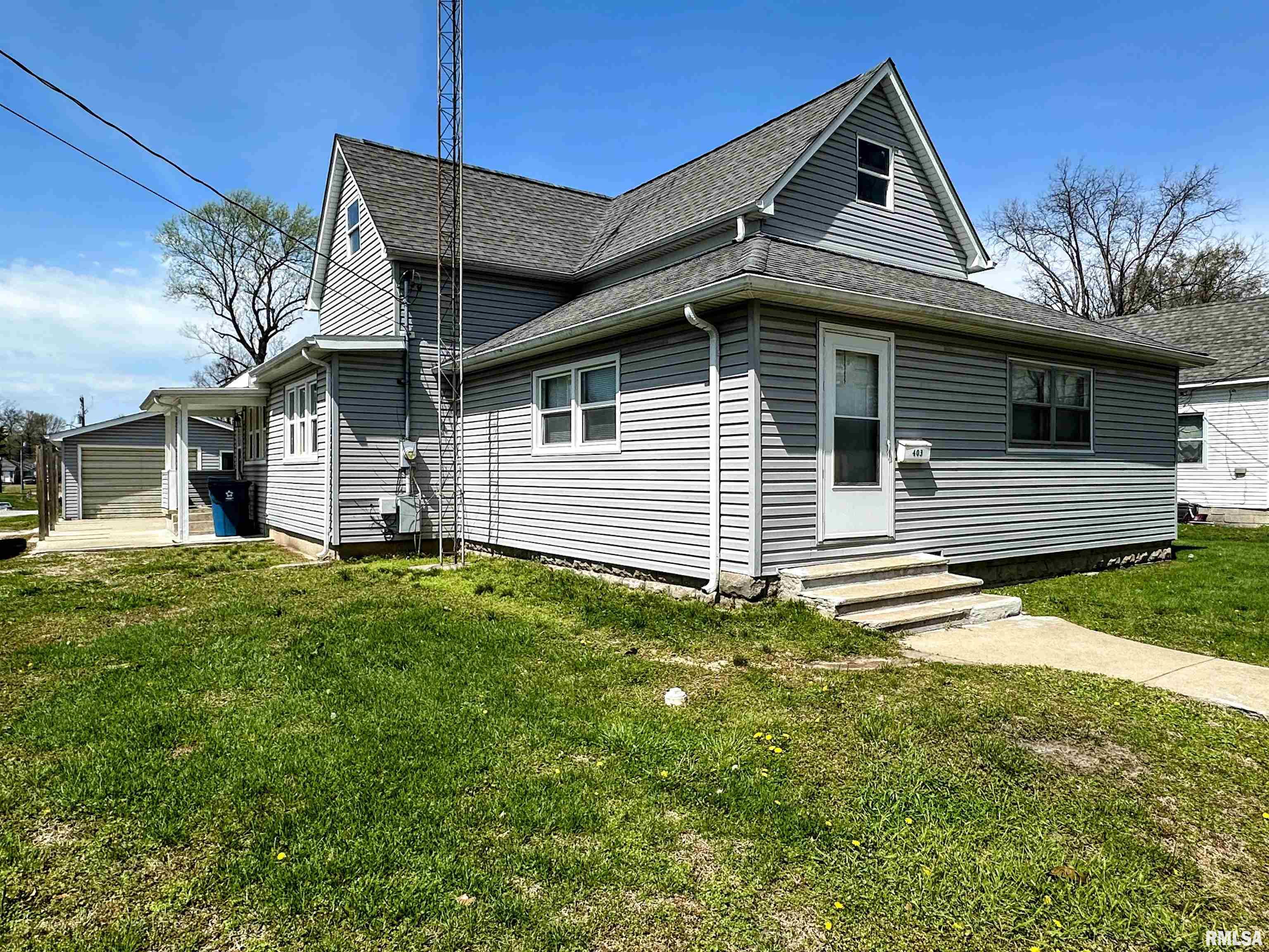 403 S State Street, Christopher, Illinois image 2