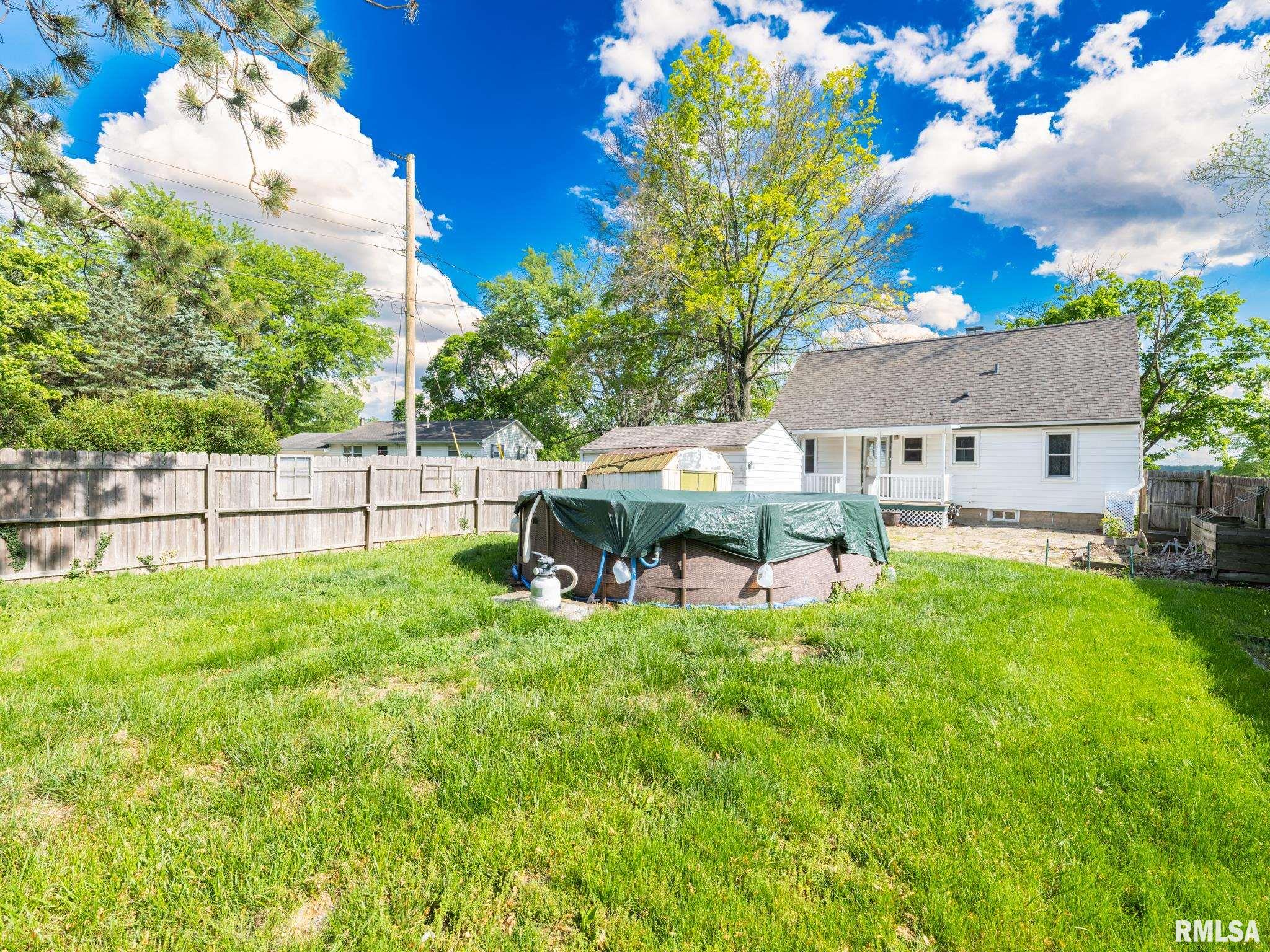 2207 Fondulac Drive, East Peoria, Illinois image 11