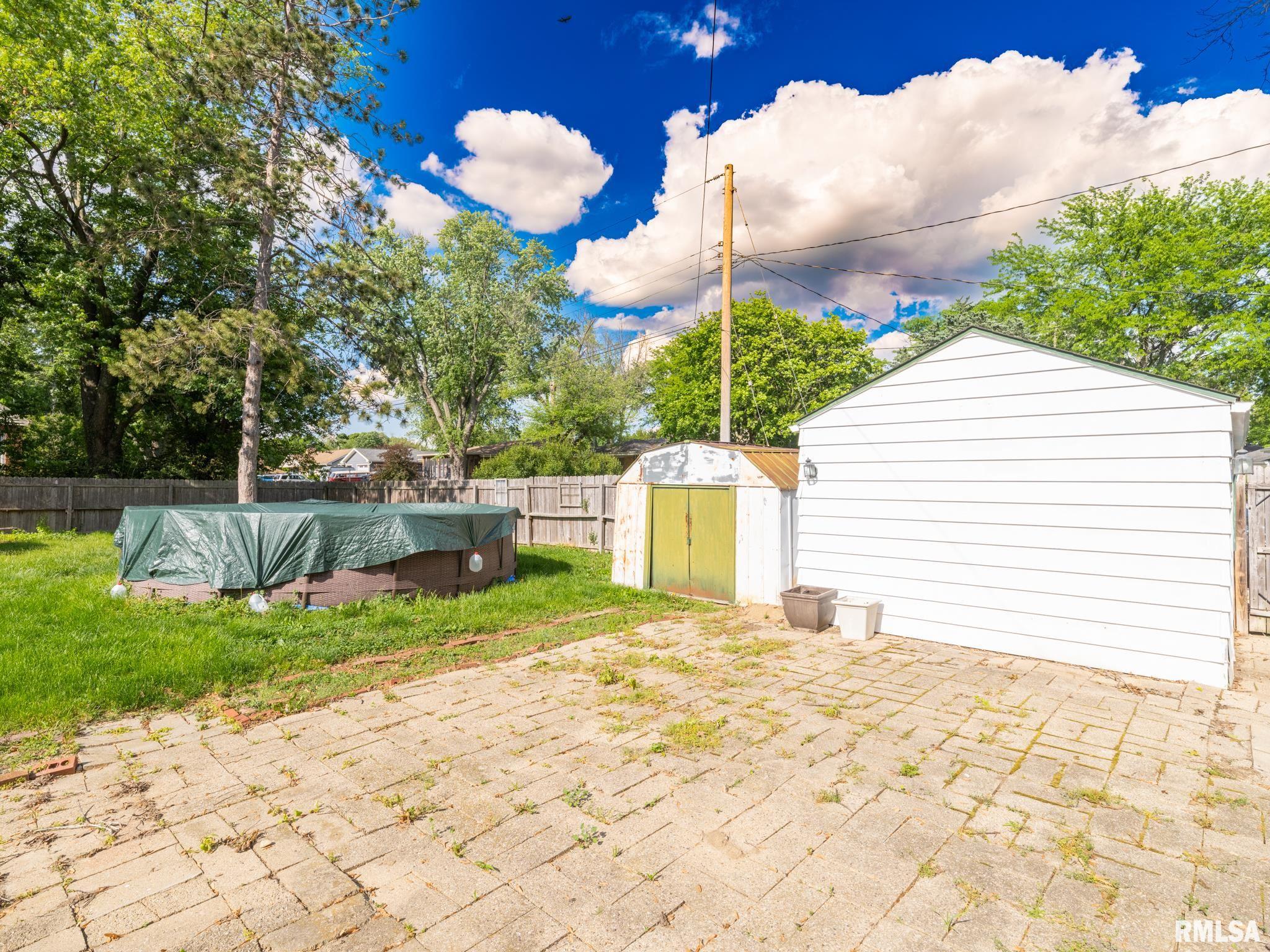 2207 Fondulac Drive, East Peoria, Illinois image 15