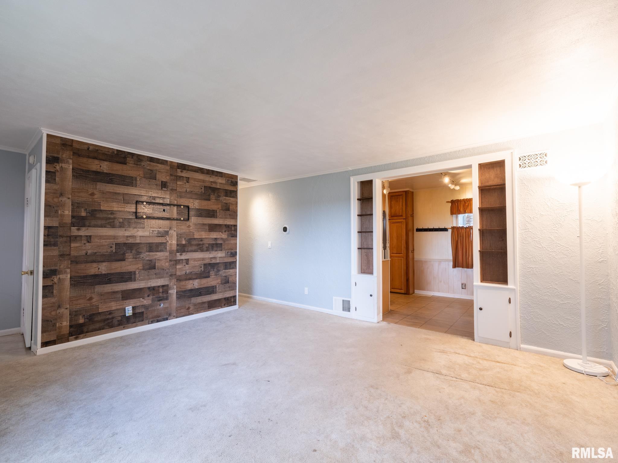 2207 Fondulac Drive, East Peoria, Illinois image 21