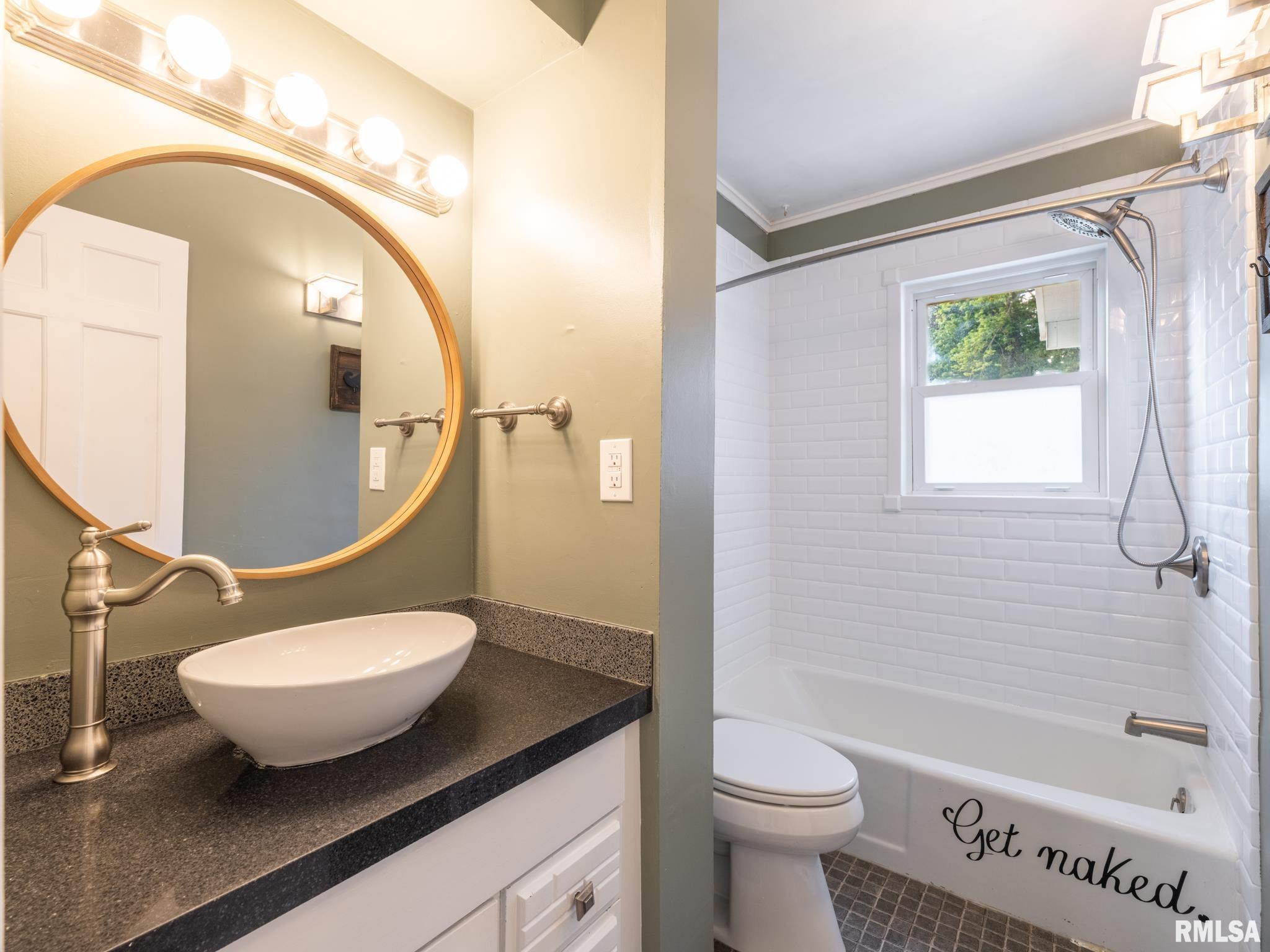 2207 Fondulac Drive, East Peoria, Illinois image 37
